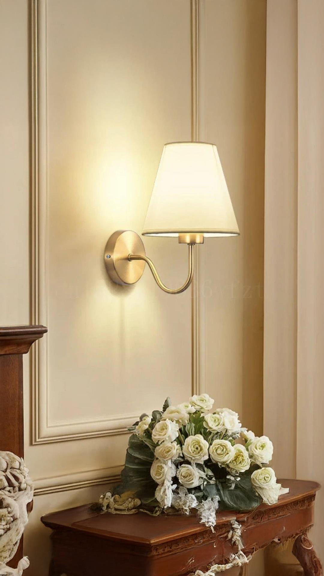 Modern Tasarım Kablosuz Tak Çalıştır Pilli Aplik Krem Abajur Gold Sarı