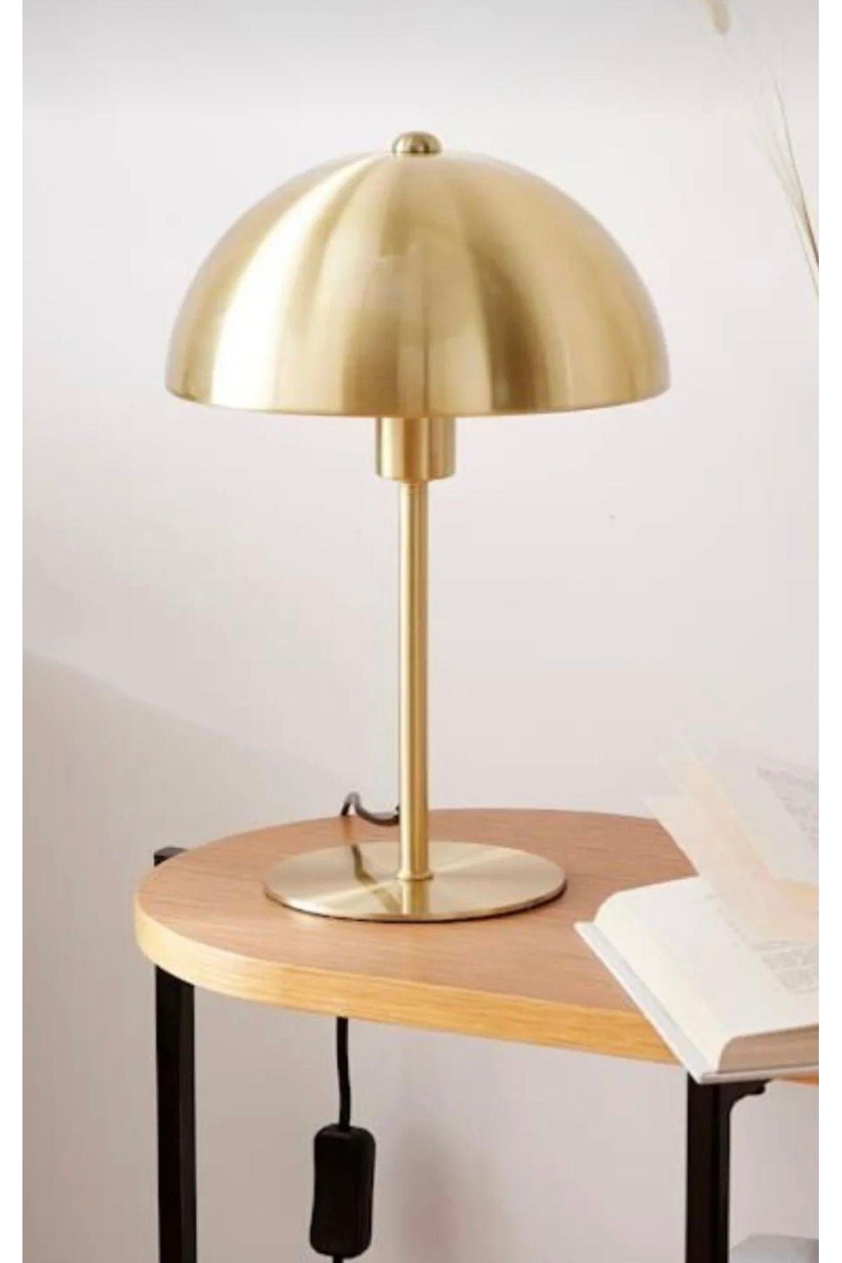 Modern Tasarım Mars Abajur Dekoratif Masa Lambası Eskitme Gold Sarı Metal Gövde