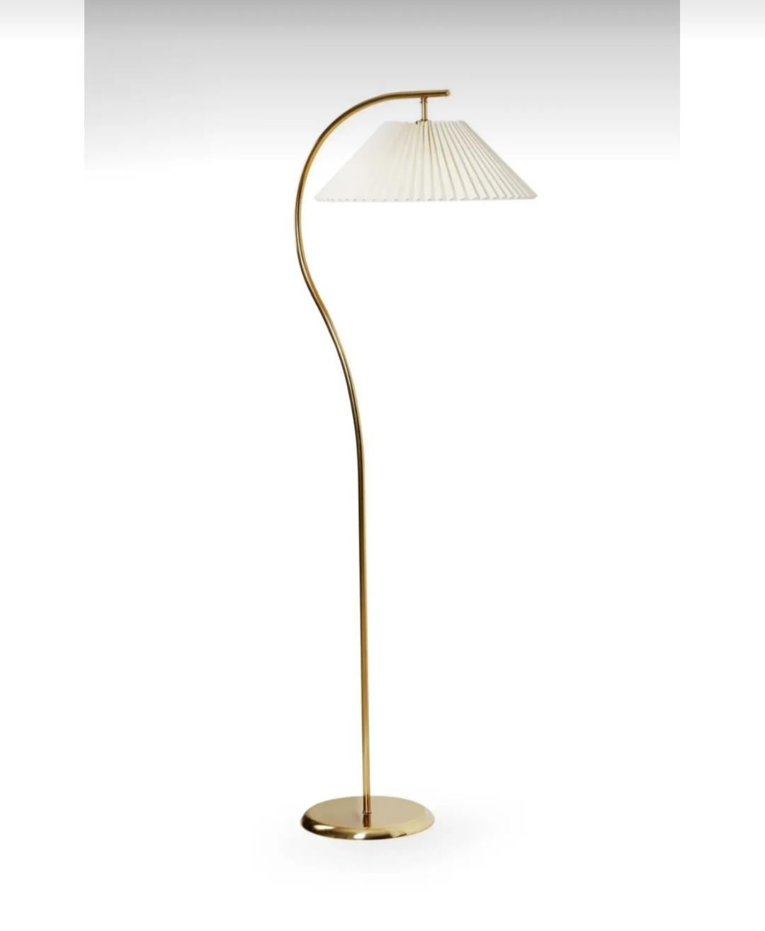 Modern Tasarım Umbrella Abajur Ayaklı Lambader Krem Şapka Eskitme Gold Ayak