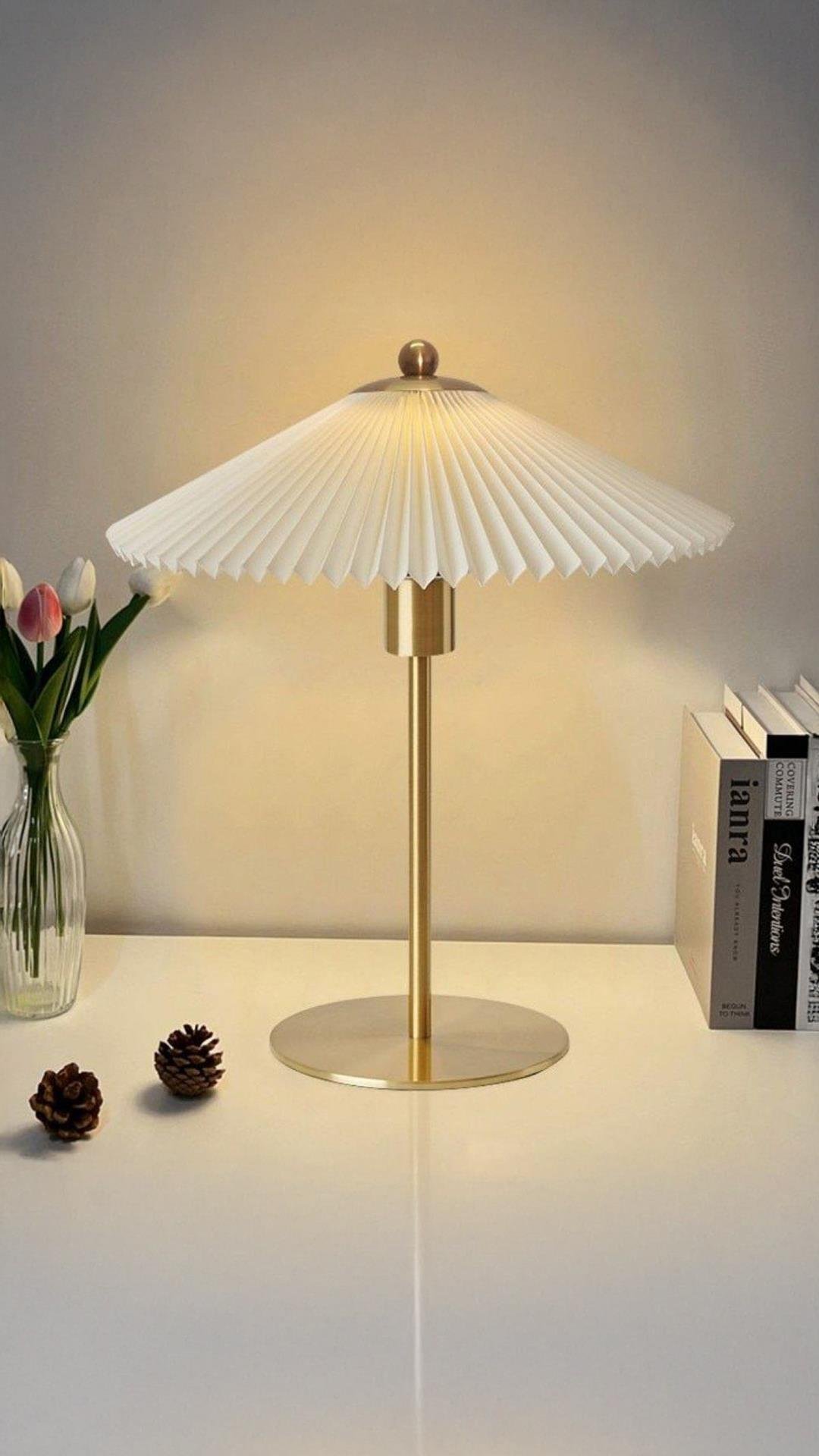 Modern Tasarım Umbrella Abajur Parlak Gold Sarı Kaplamalı Krem Abajur