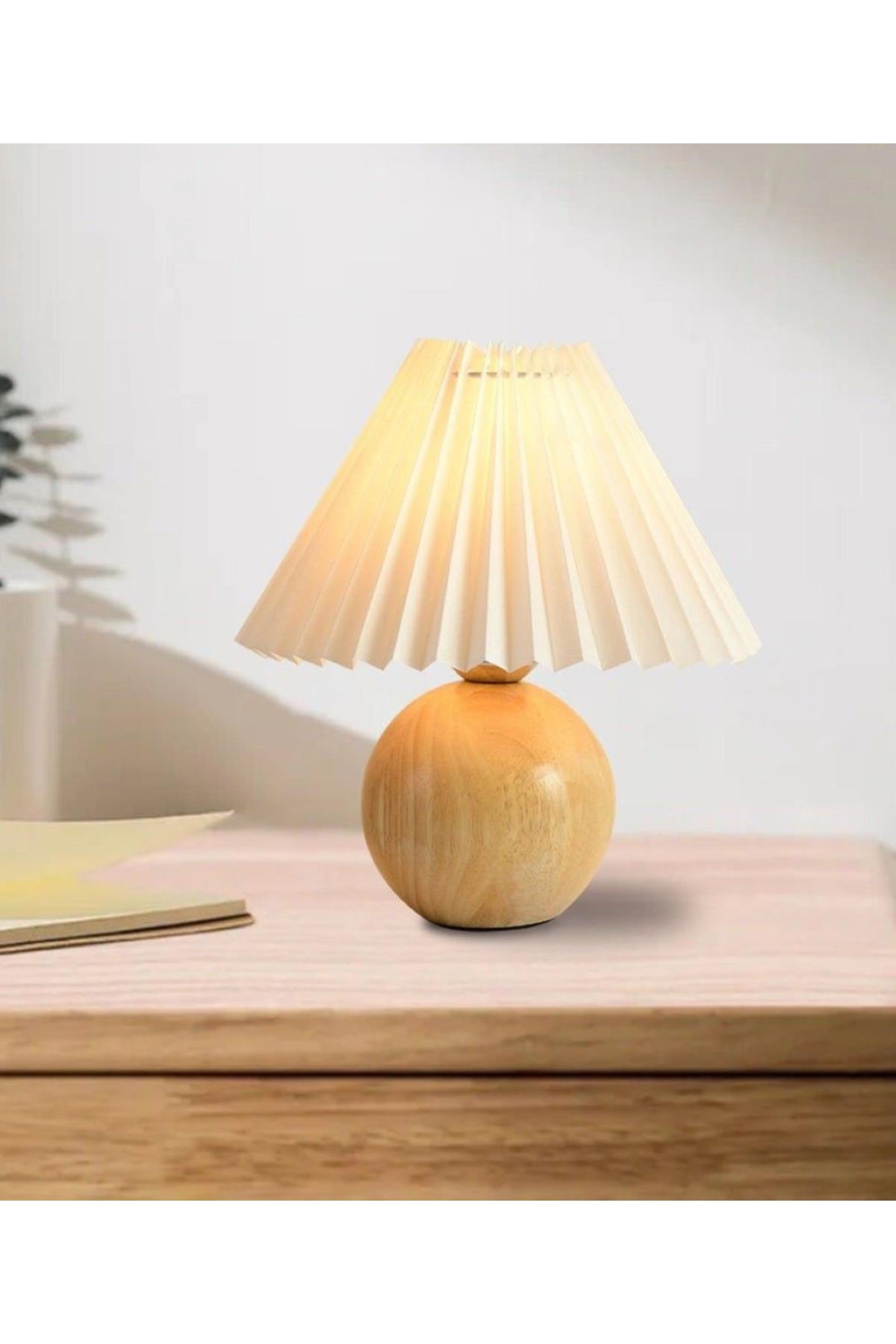 Modern Umbrella Trend Abajur Koyu Ahşap Detaylı Pileli Krem Şapka Masa Lambası