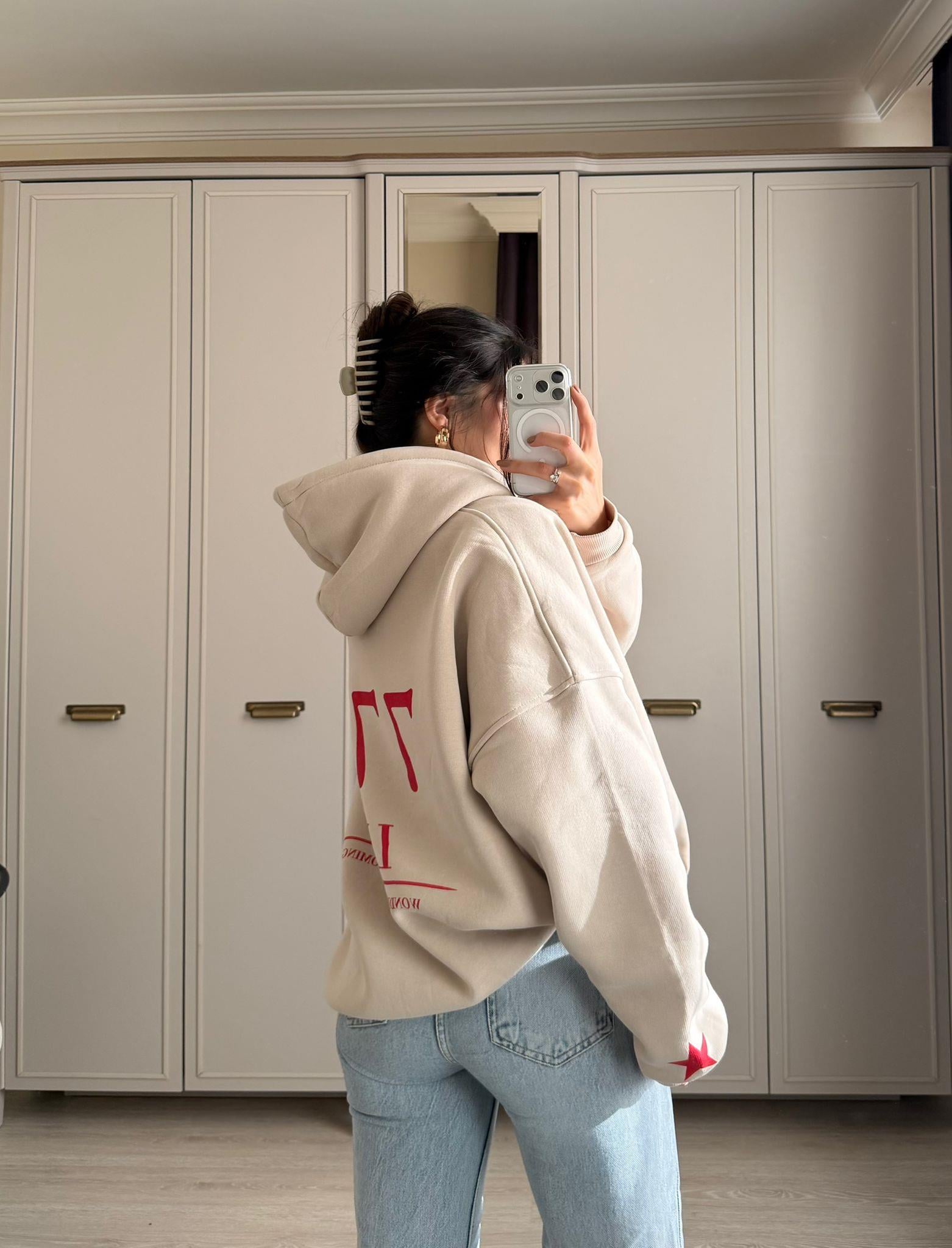 777 Luck Manifest Oversize Sweatshirt