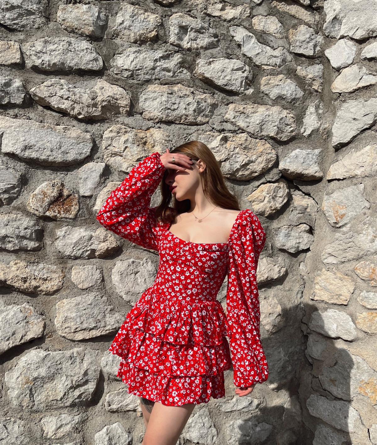 Alice Çiçek Desen Kat Kat Elbise