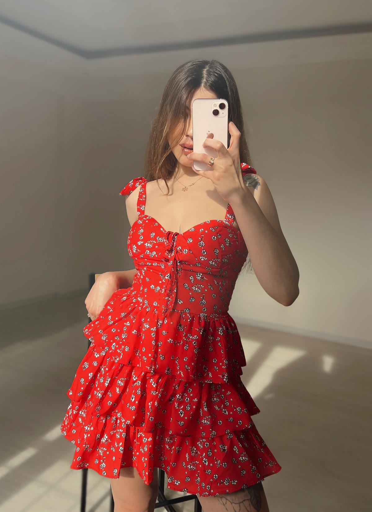 Amor Kırmızı Çiçekli Kat Kat Elbise