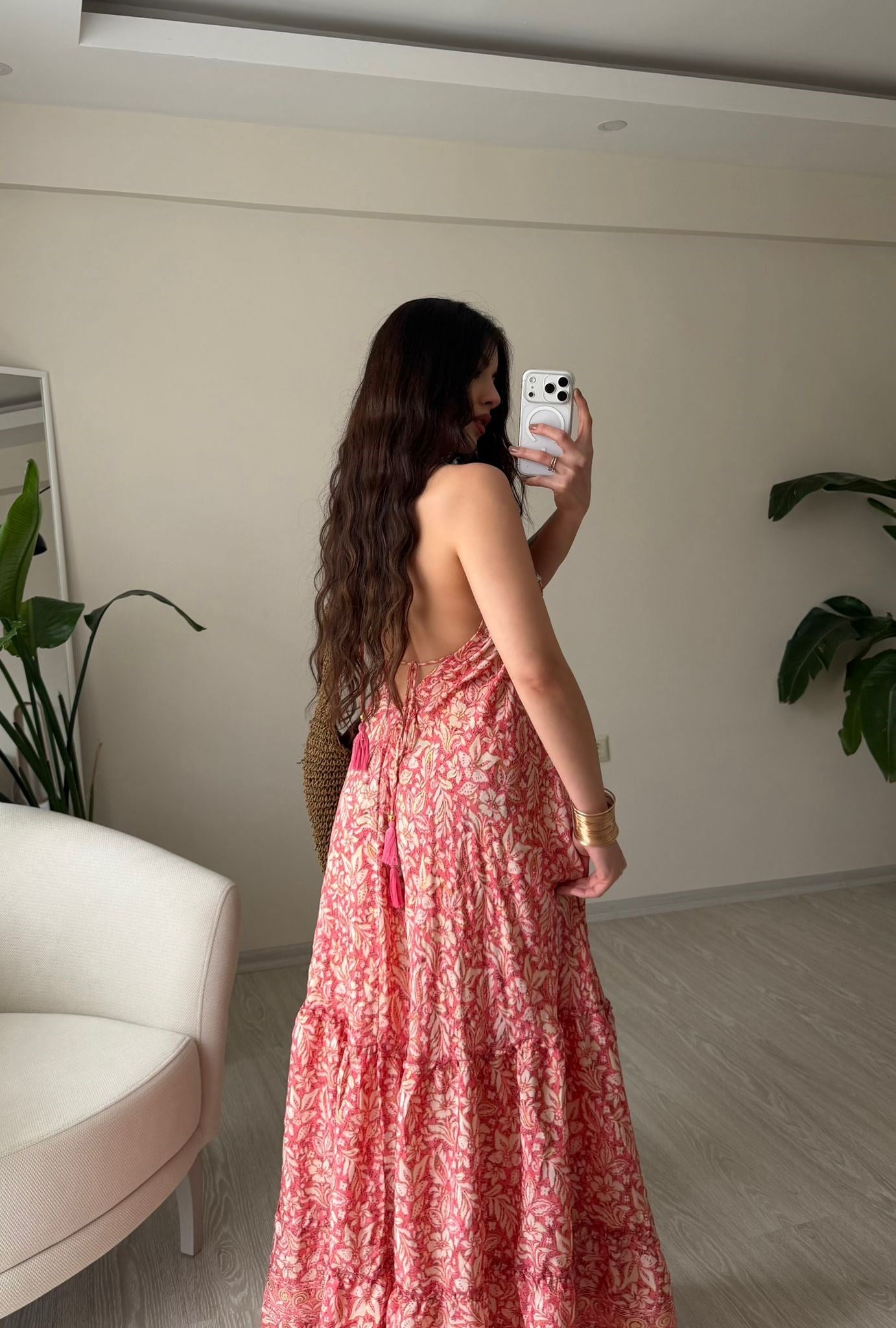 Arin Sırt Dekolteli İşlemeli Etnik Desen İpek Elbise Açık Pembe
