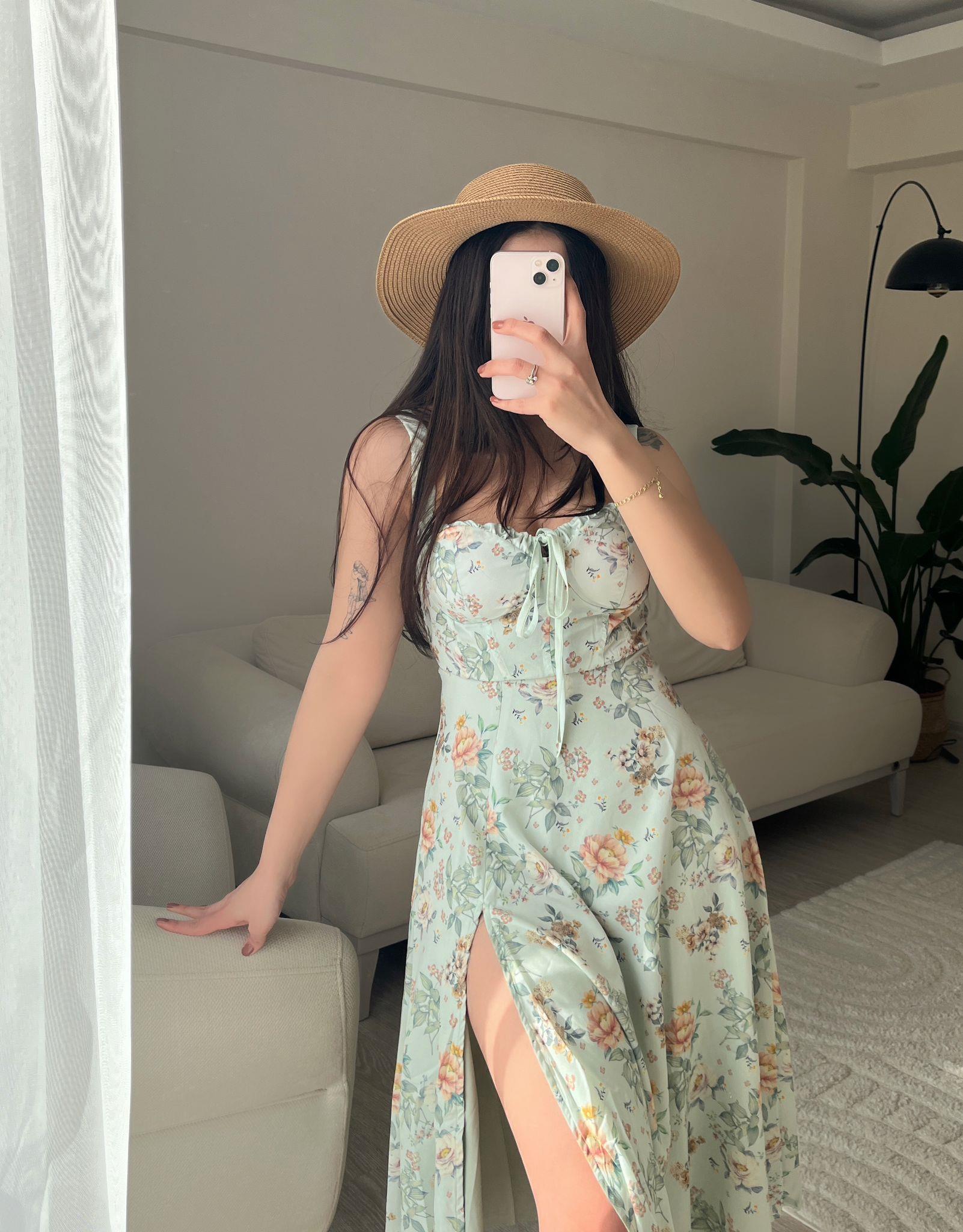 Audrey Çiçek Desen Yırtmaçlı Midi Elbise Mint