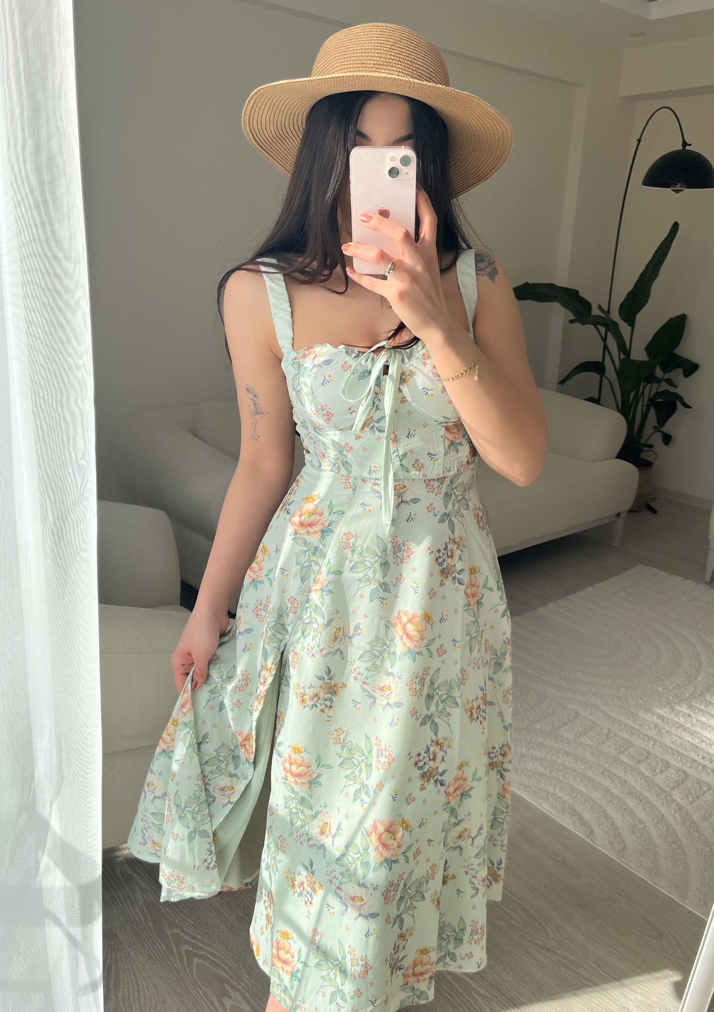 Audrey Çiçek Desen Yırtmaçlı Midi Elbise Mint