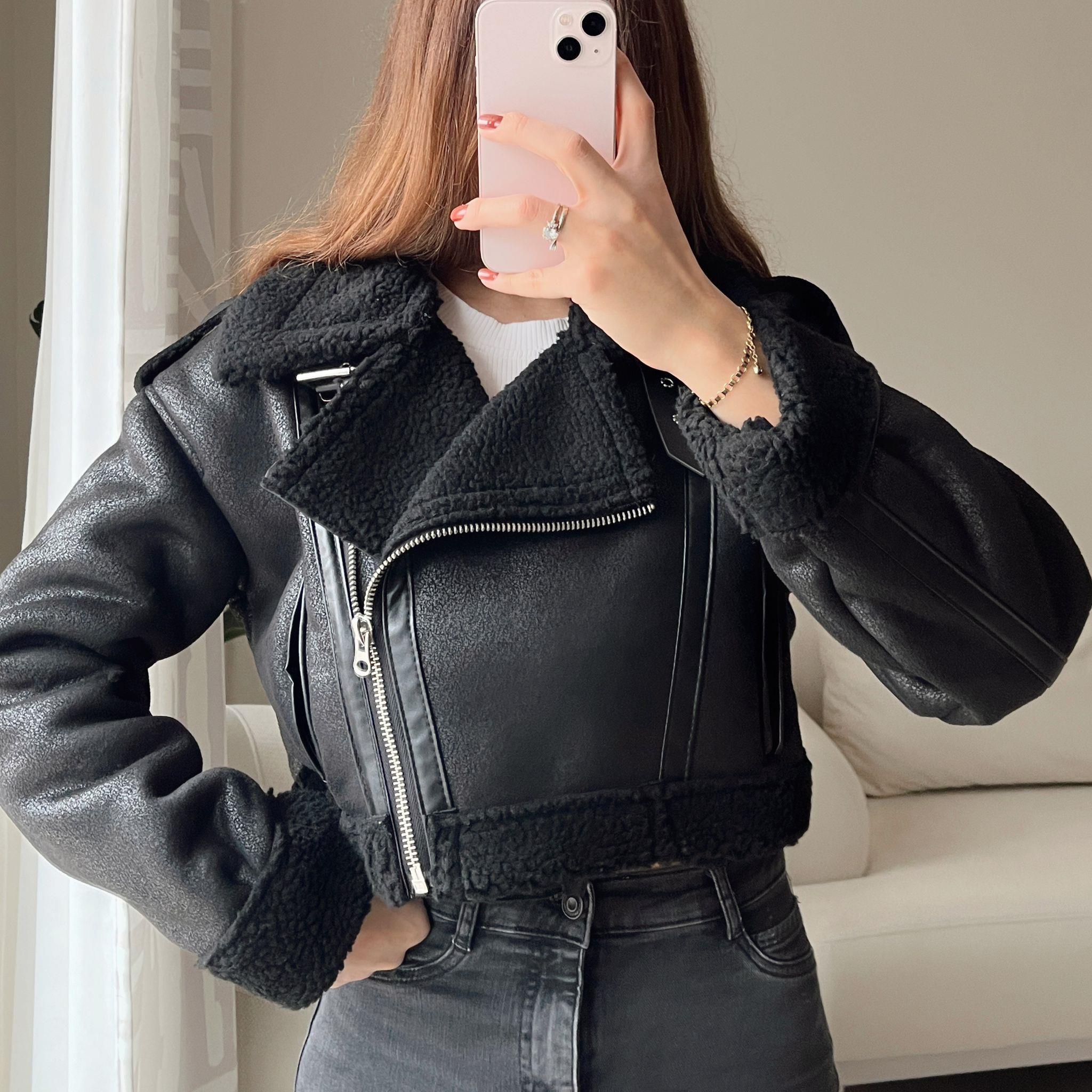 Bianca Kürklü Siyah Crop Deri Ceket