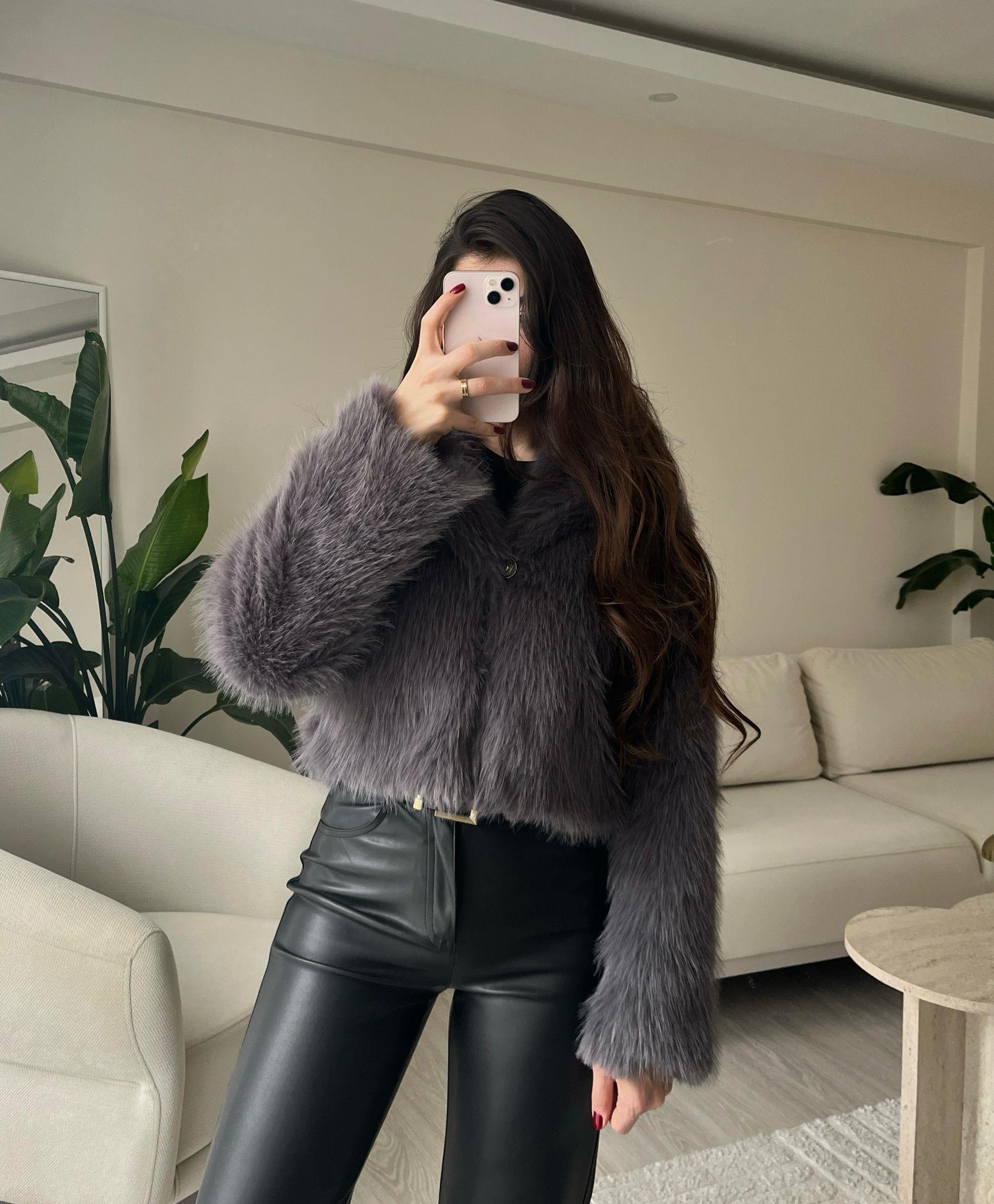 Bonnie Kapüşonlu Antrasit Crop Kürk