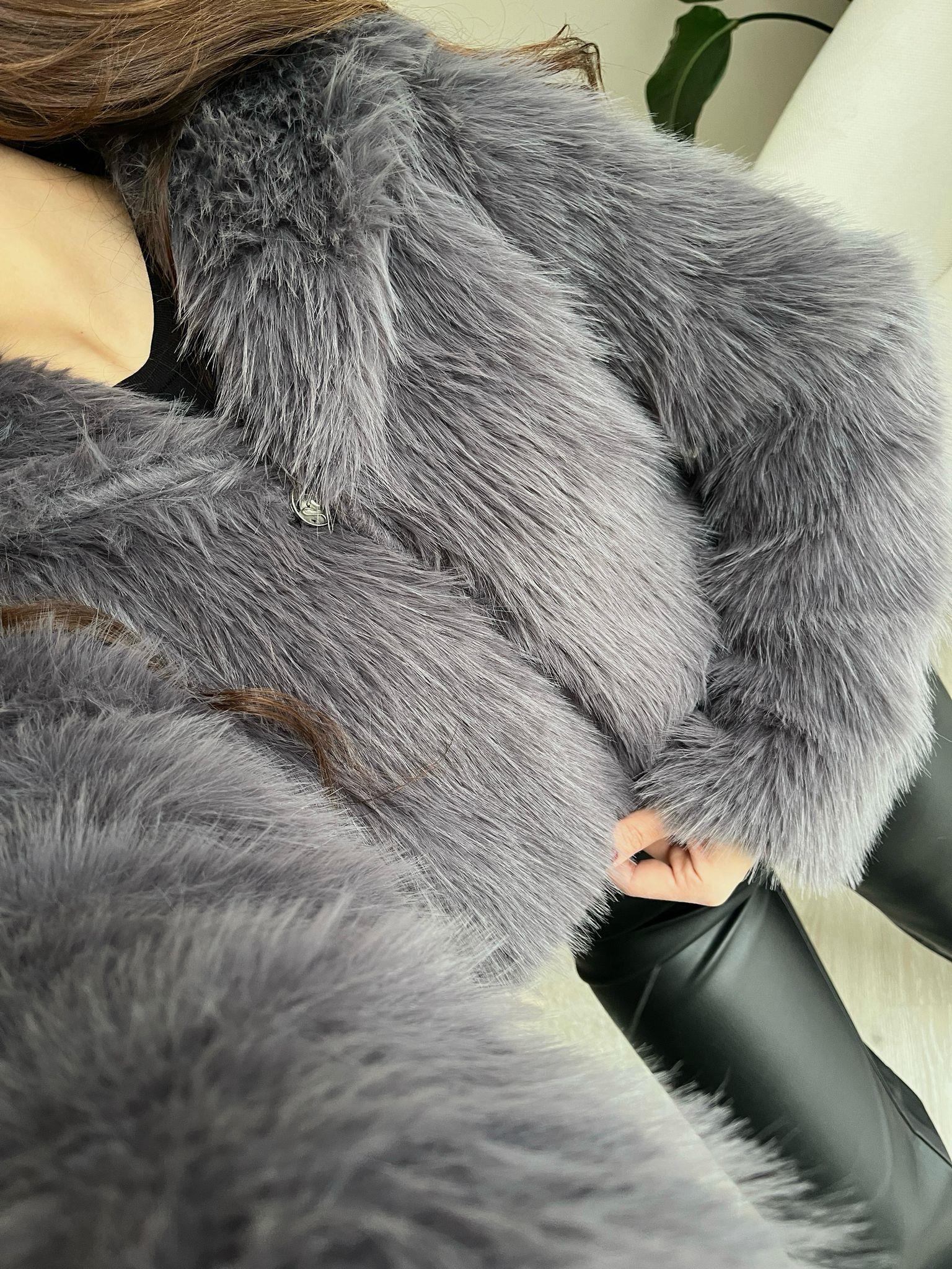 Bonnie Kapüşonlu Antrasit Crop Kürk