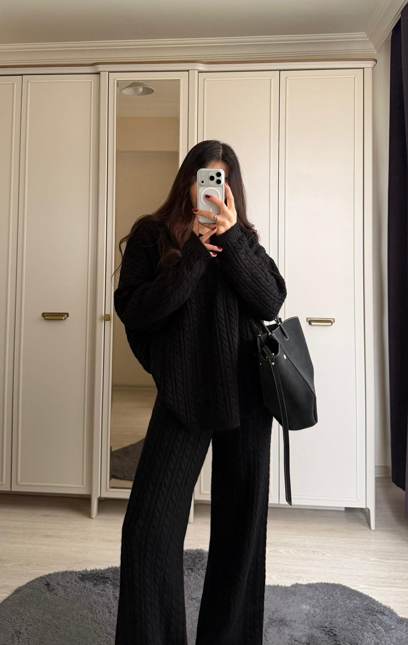 Cozy Saç Örgülü Triko Takım Siyah