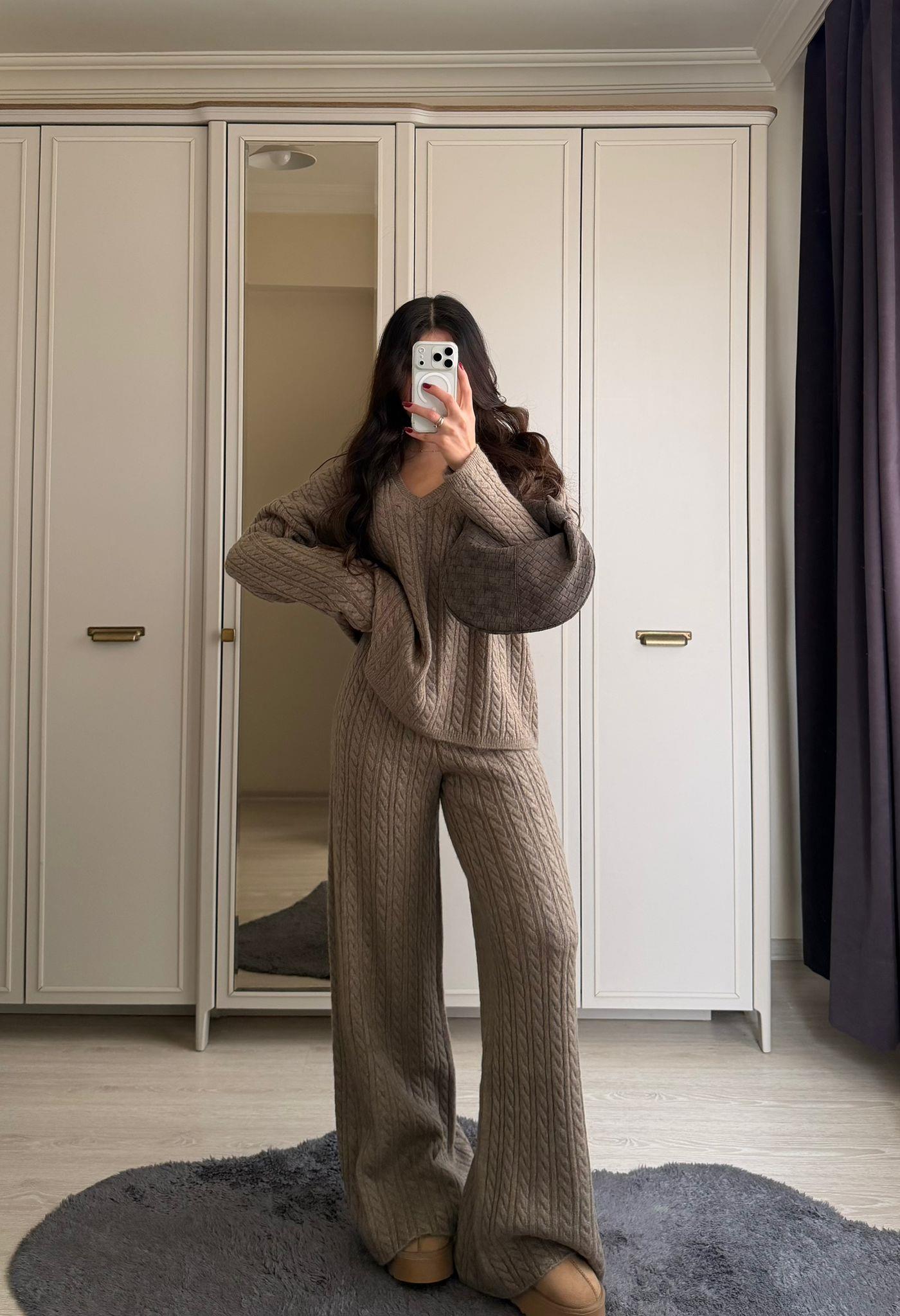 Cozy Saç Örgülü Triko Takım Vizon
