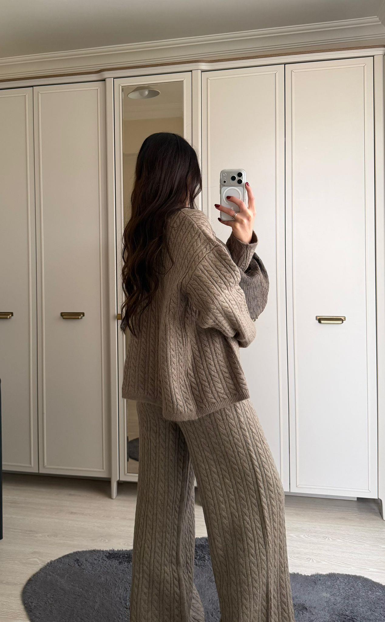 Cozy Saç Örgülü Triko Takım Vizon