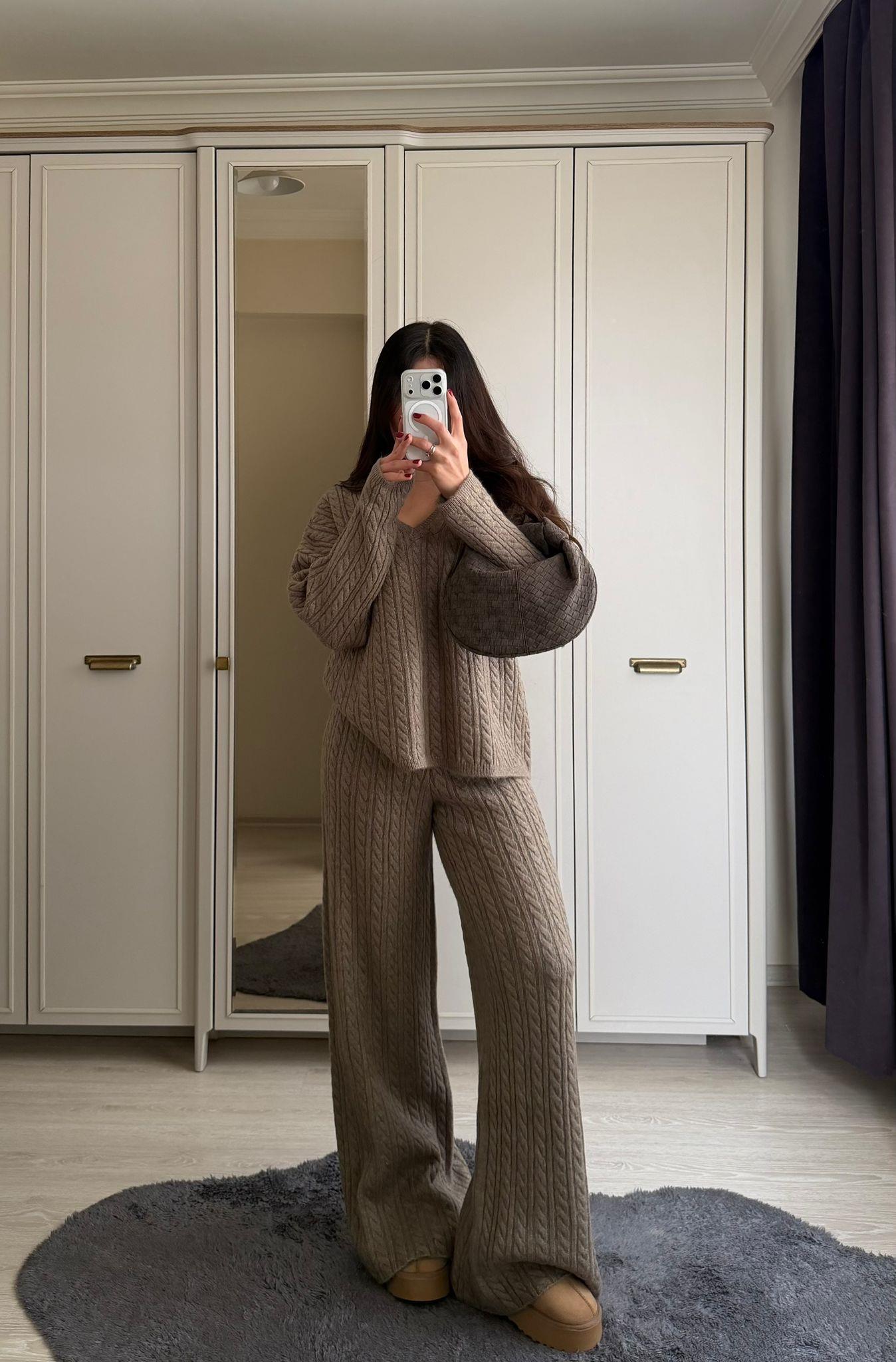 Cozy Saç Örgülü Triko Takım Vizon