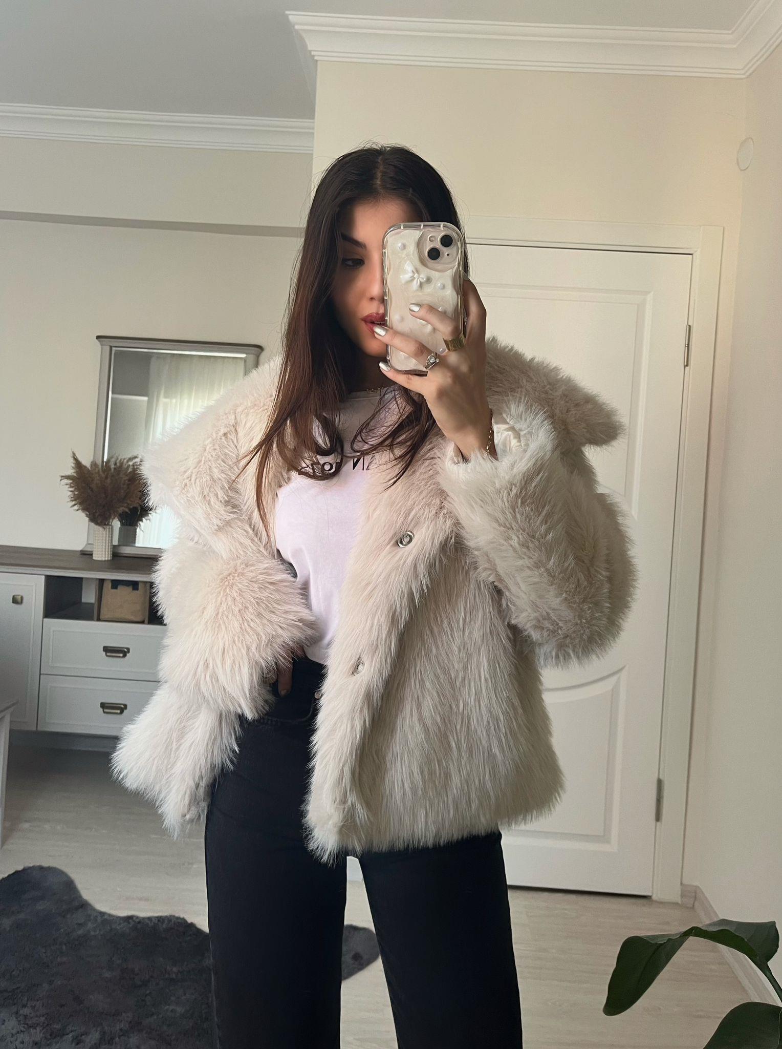 Foxy Katlı Yaka Premium Kürk Taş