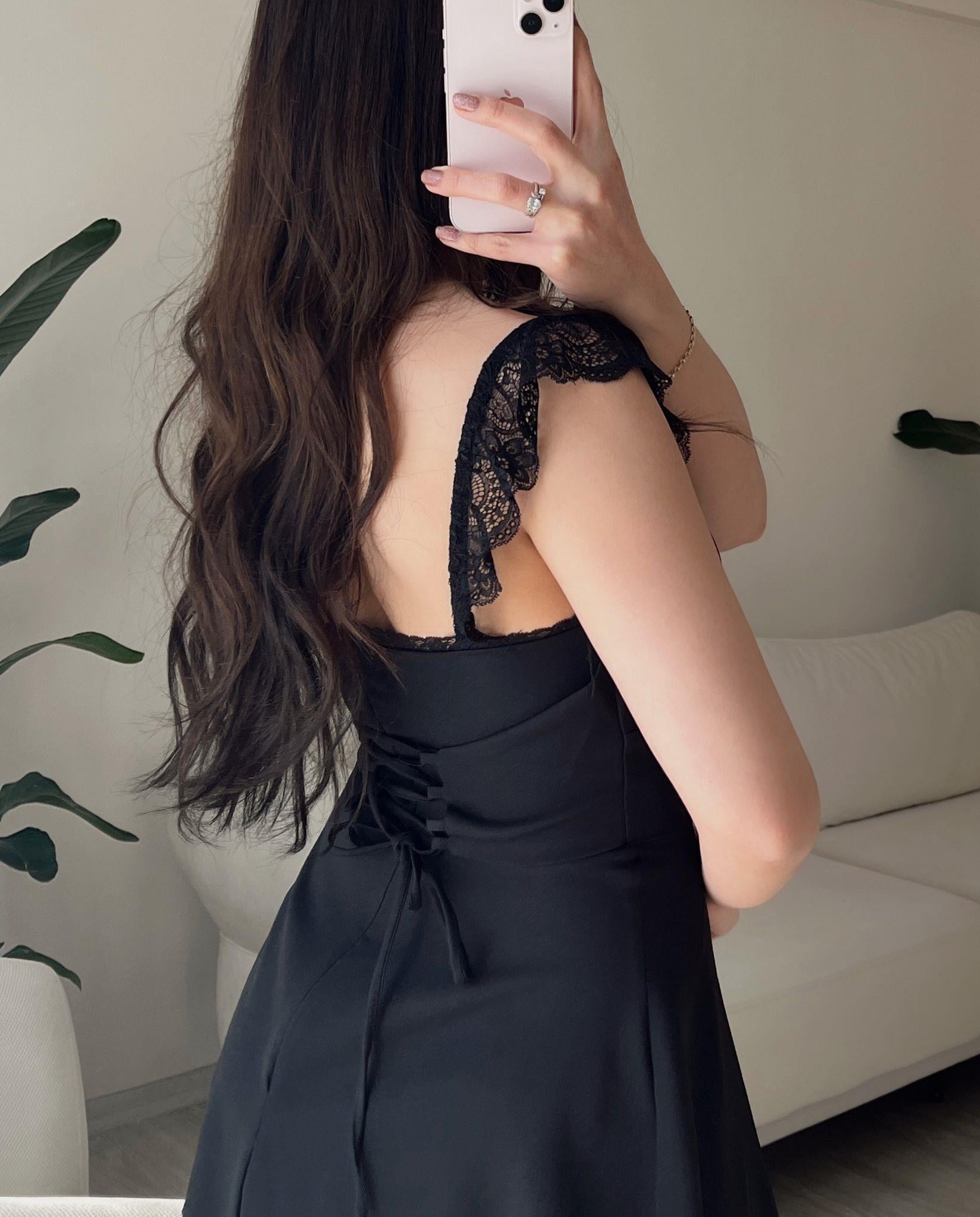 Freya Dantelli Sırt Detay Mini Siyah Elbise
