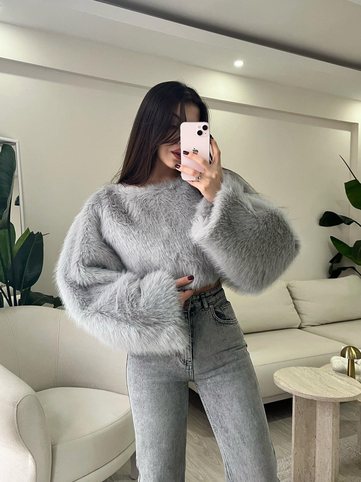 Ginny Marka Model Crop Kürk Kazak Buz Gri