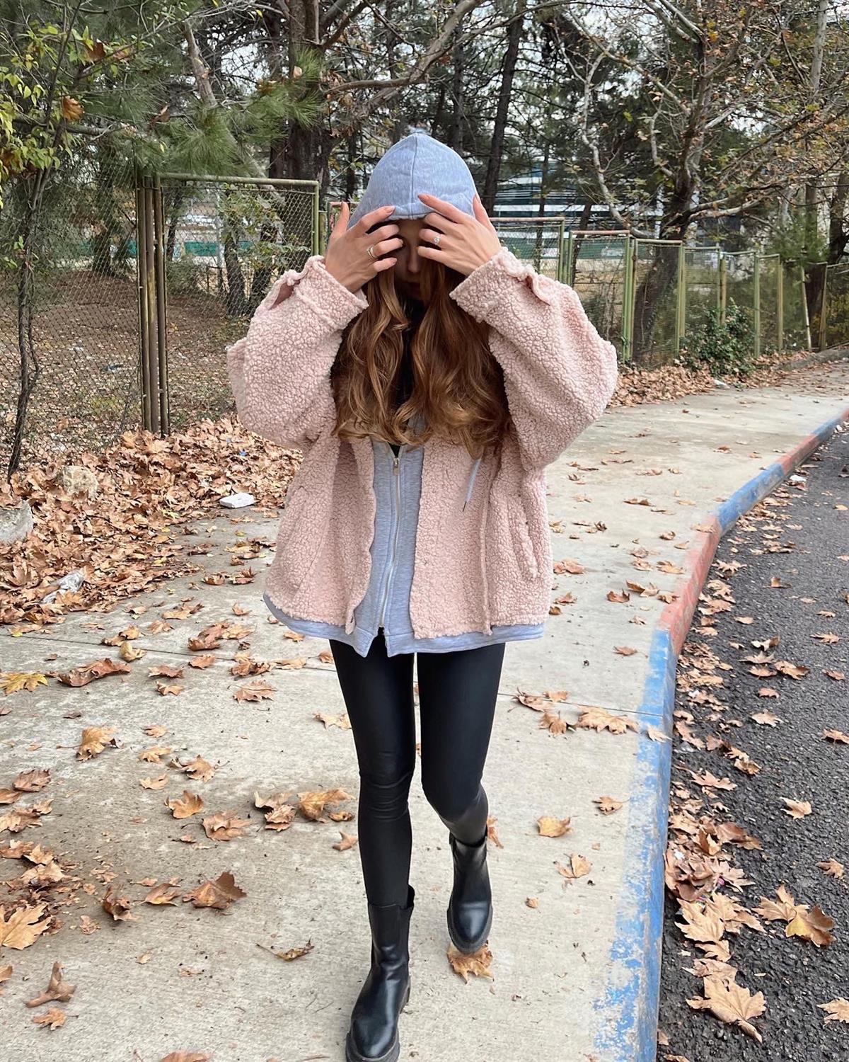 Kapüşonlu Peluş Oversize Ceket
