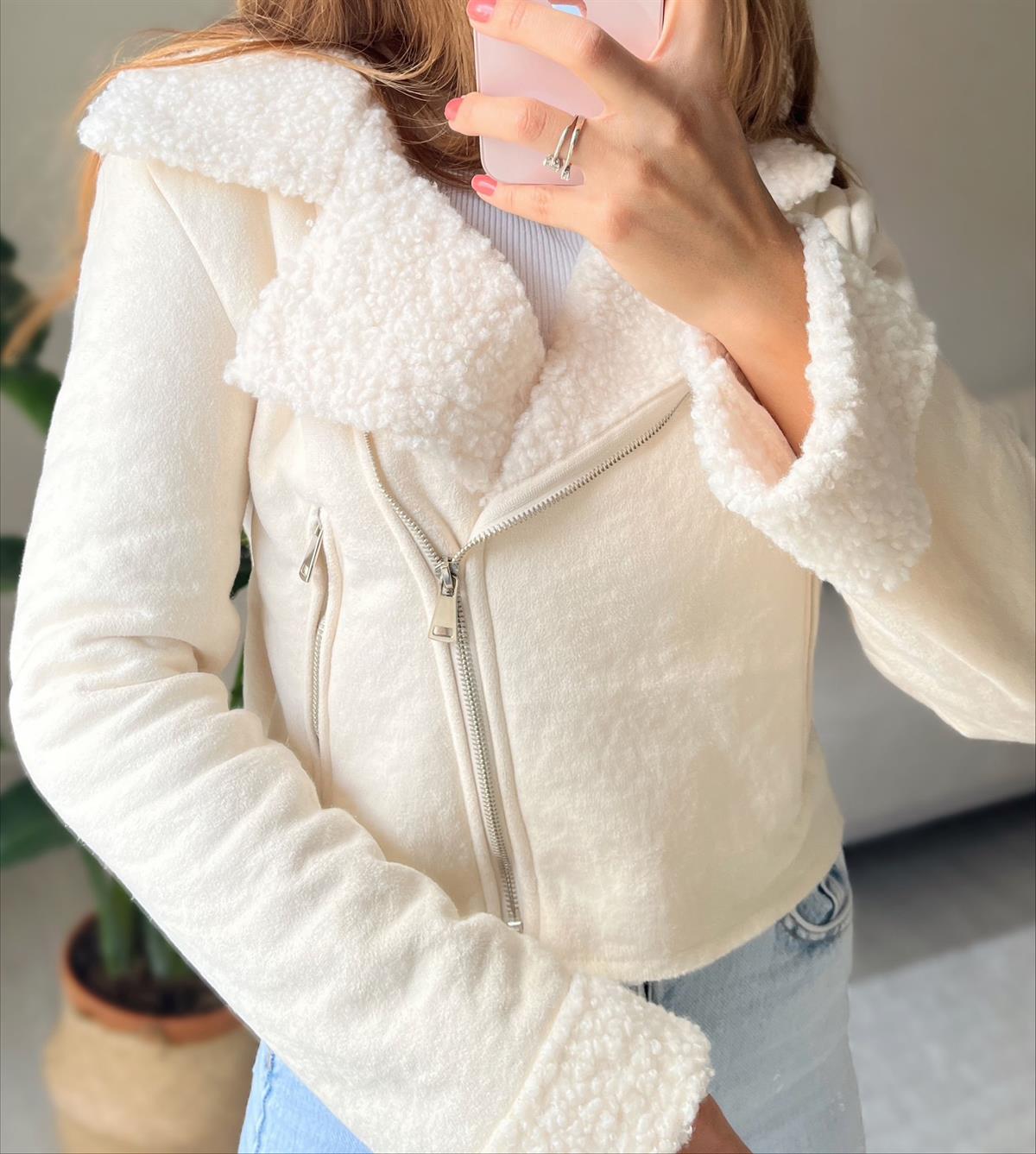Laire Kürklü Süet Crop Açık Bej Ceket