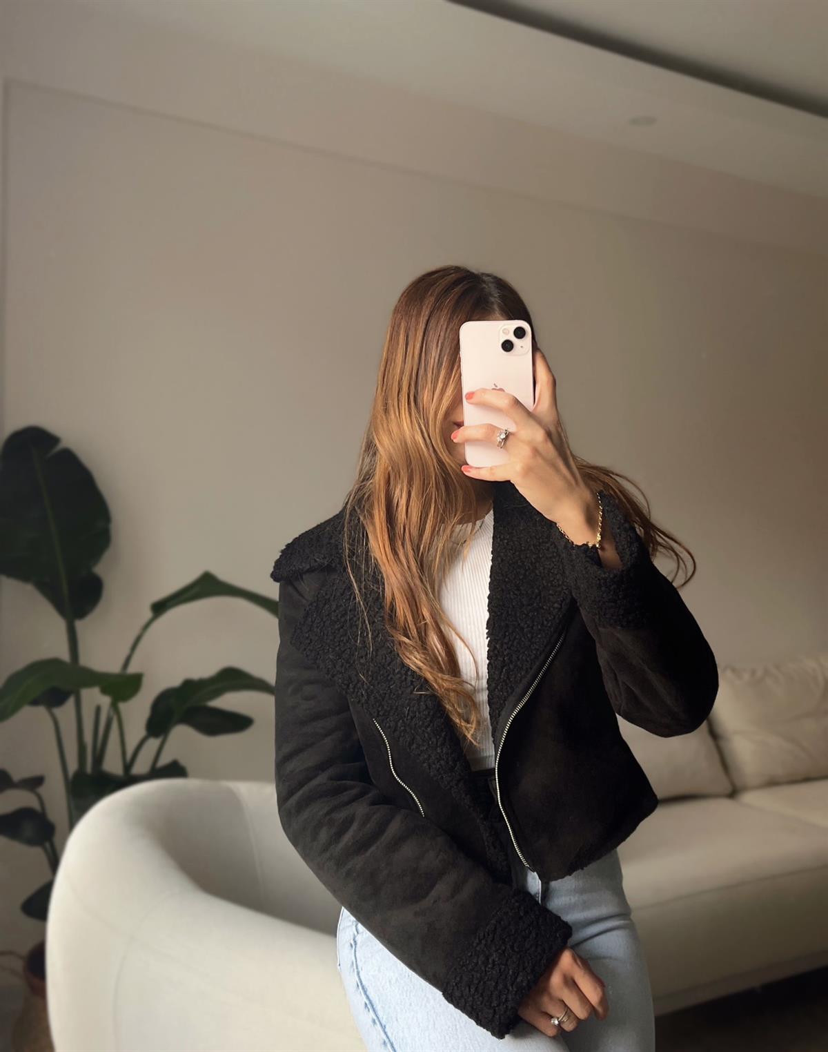Laire Kürklü Süet Crop Siyah Ceket