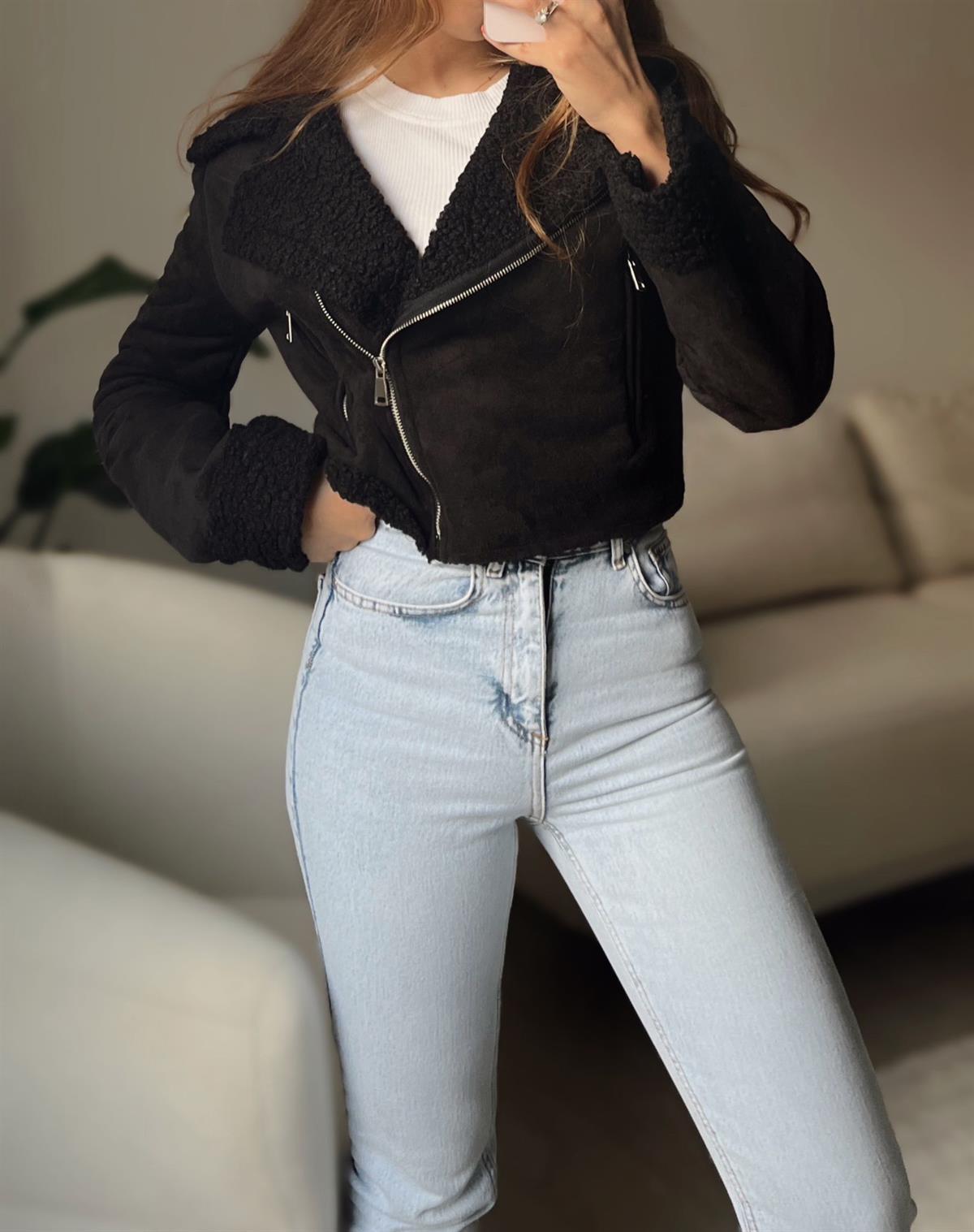 Laire Kürklü Süet Crop Siyah Ceket