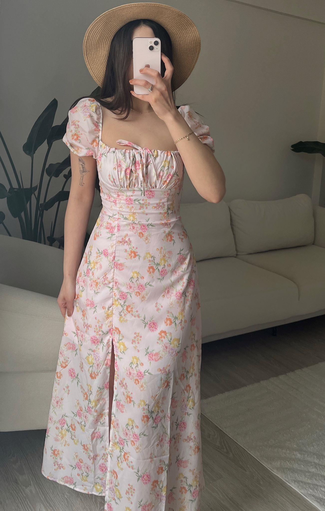 Lavinia Çiçek Desen Yırtmaçlı Midi Pembe Elbise