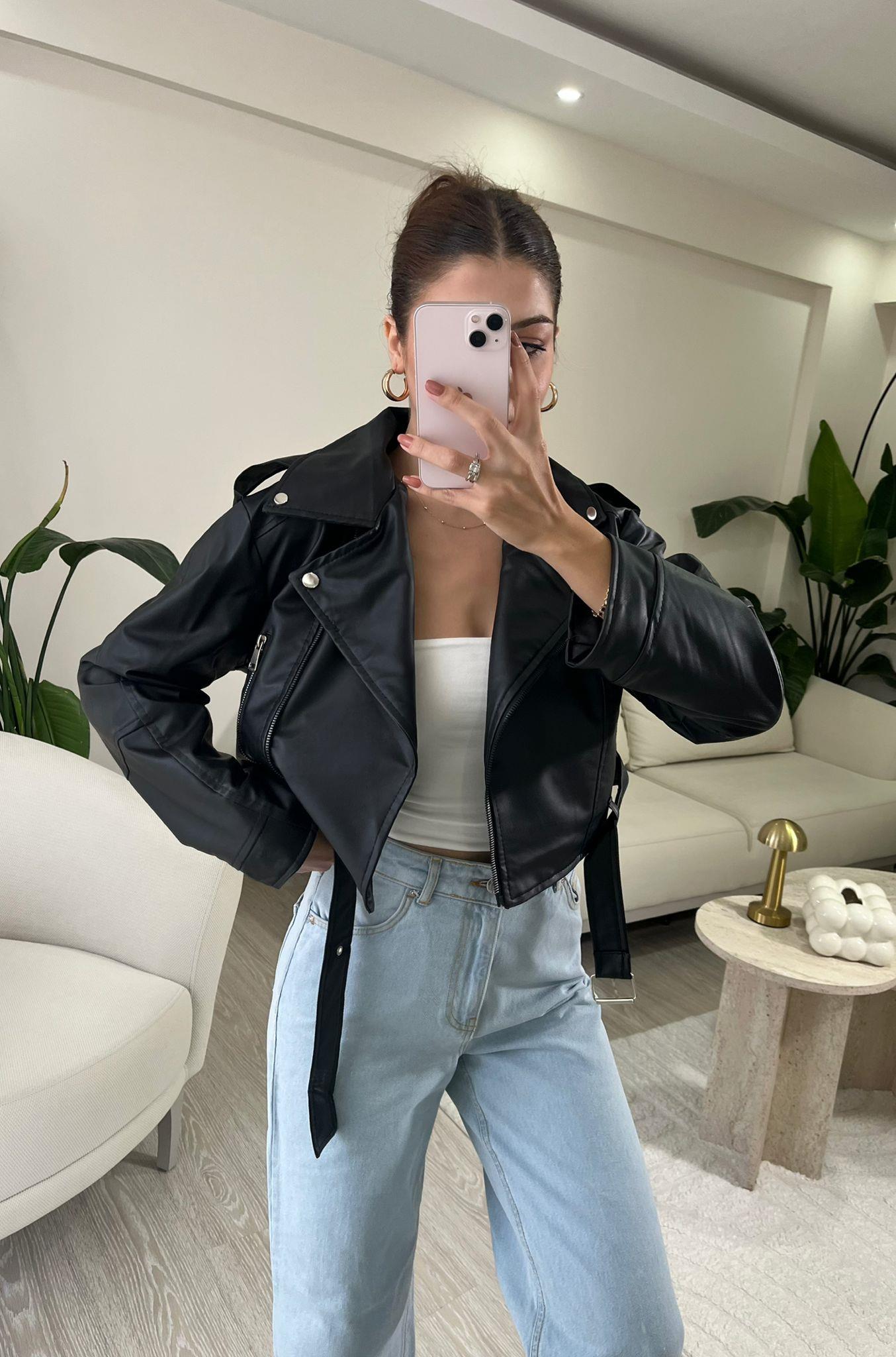 Lunara Kemerli Biker Crop Deri Ceket Siyah