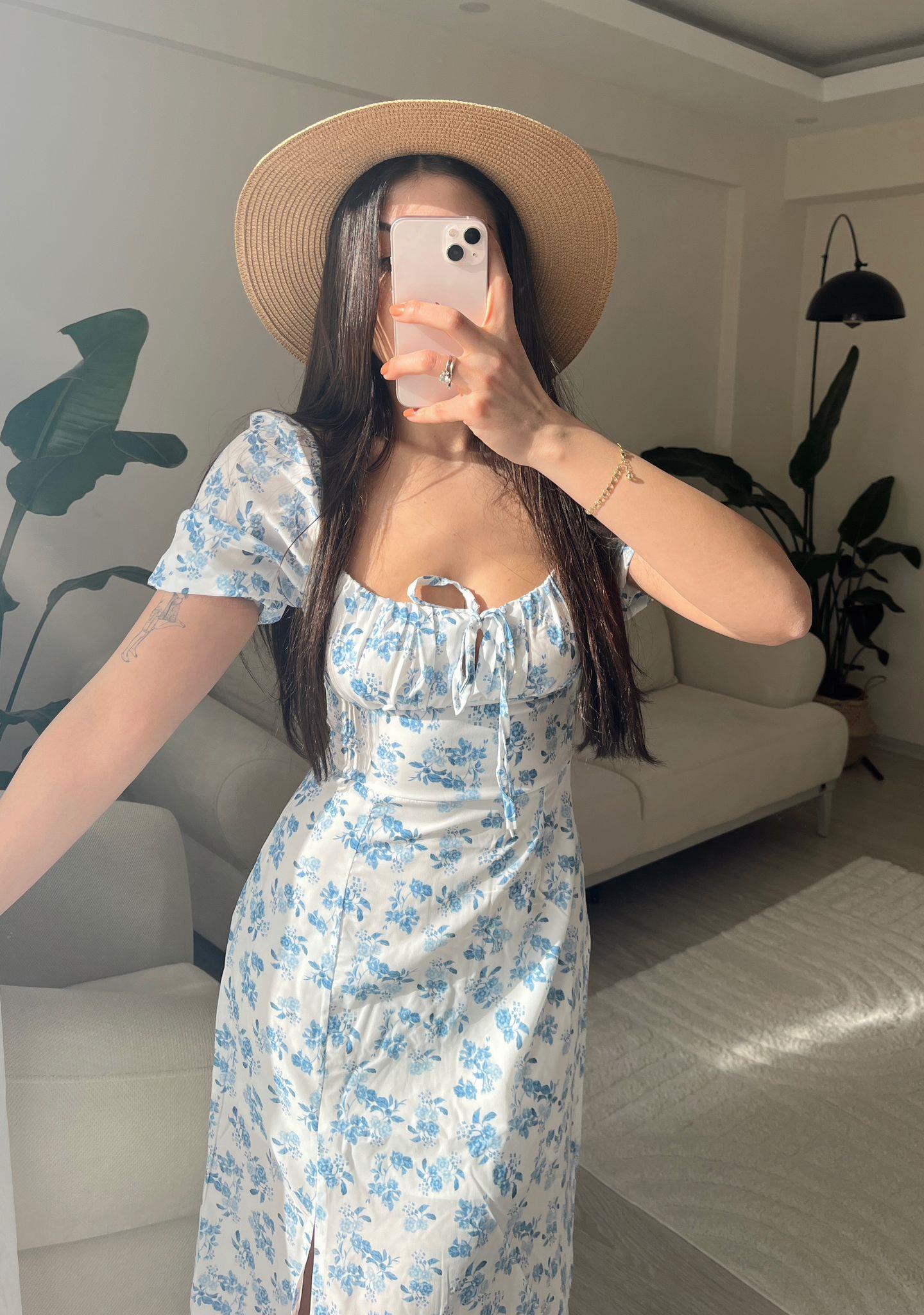 Lydia Mavi Çiçek Desen Midi Yırtmaçlı Elbise