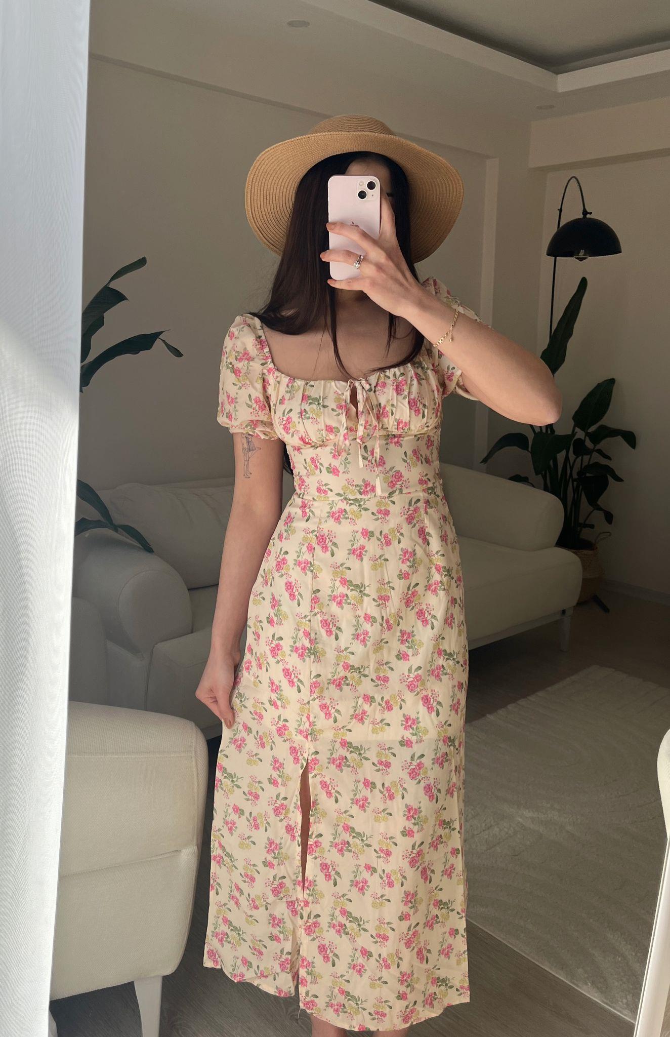 Lydia Pembe Çiçek Desen Midi Yırtmaçlı Elbise