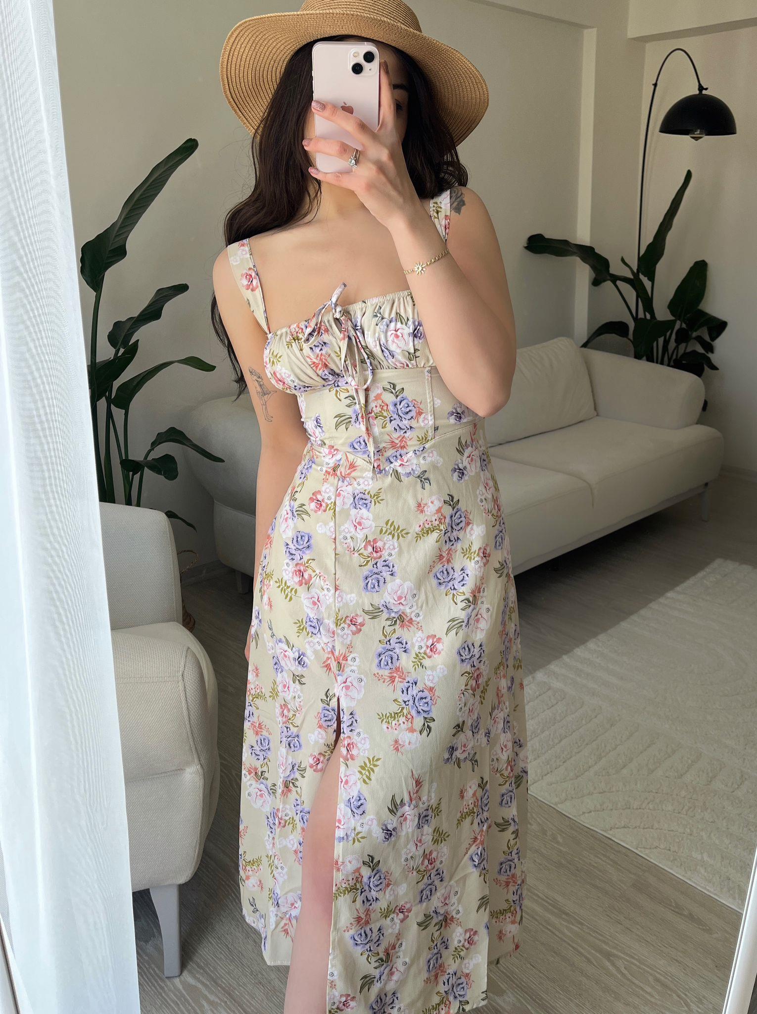 Madison Çiçek Desen Sırt Detay Midi Yırtmaçlı Yağ Yeşili Elbise