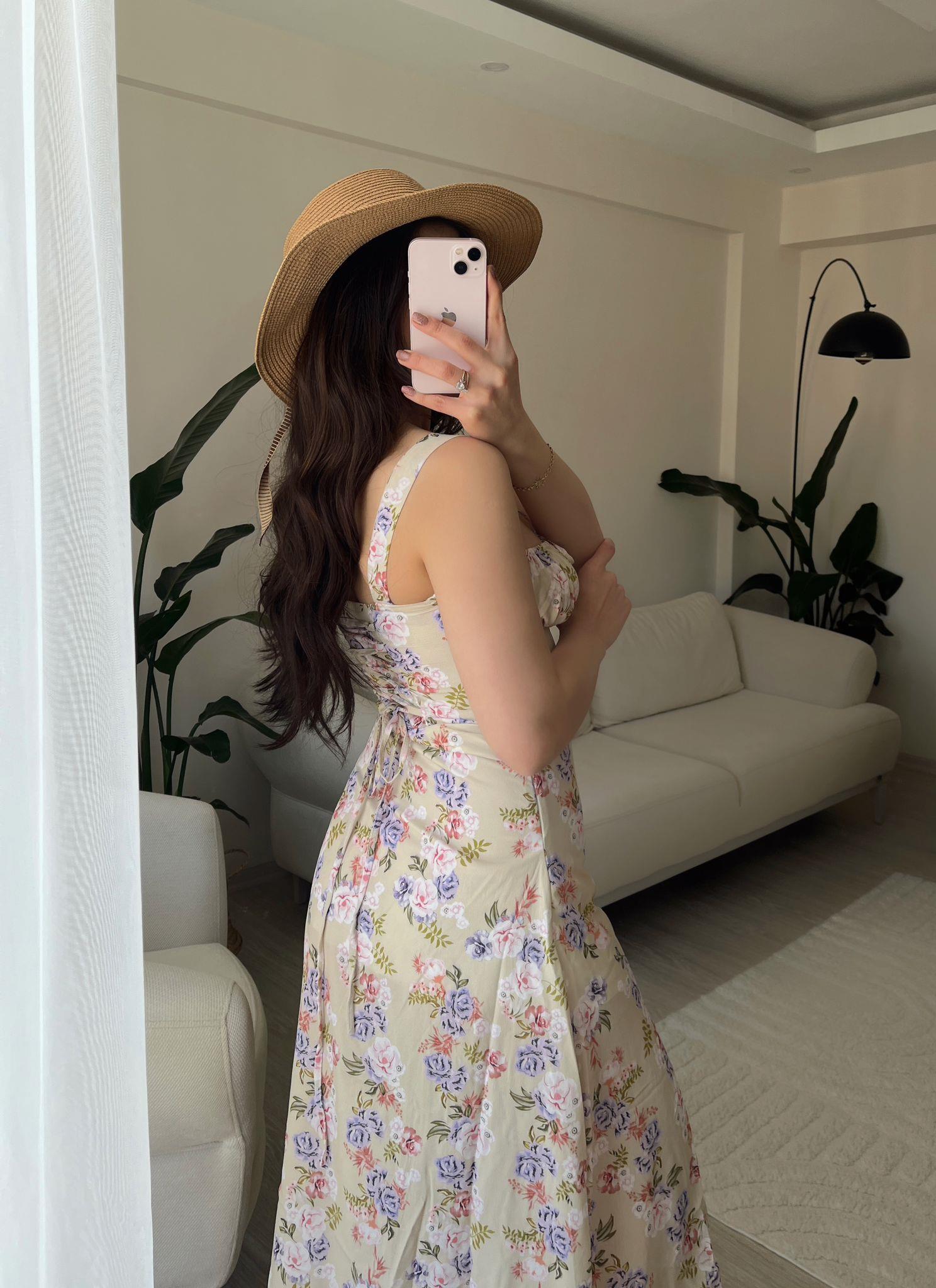 Madison Çiçek Desen Sırt Detay Midi Yırtmaçlı Yağ Yeşili Elbise