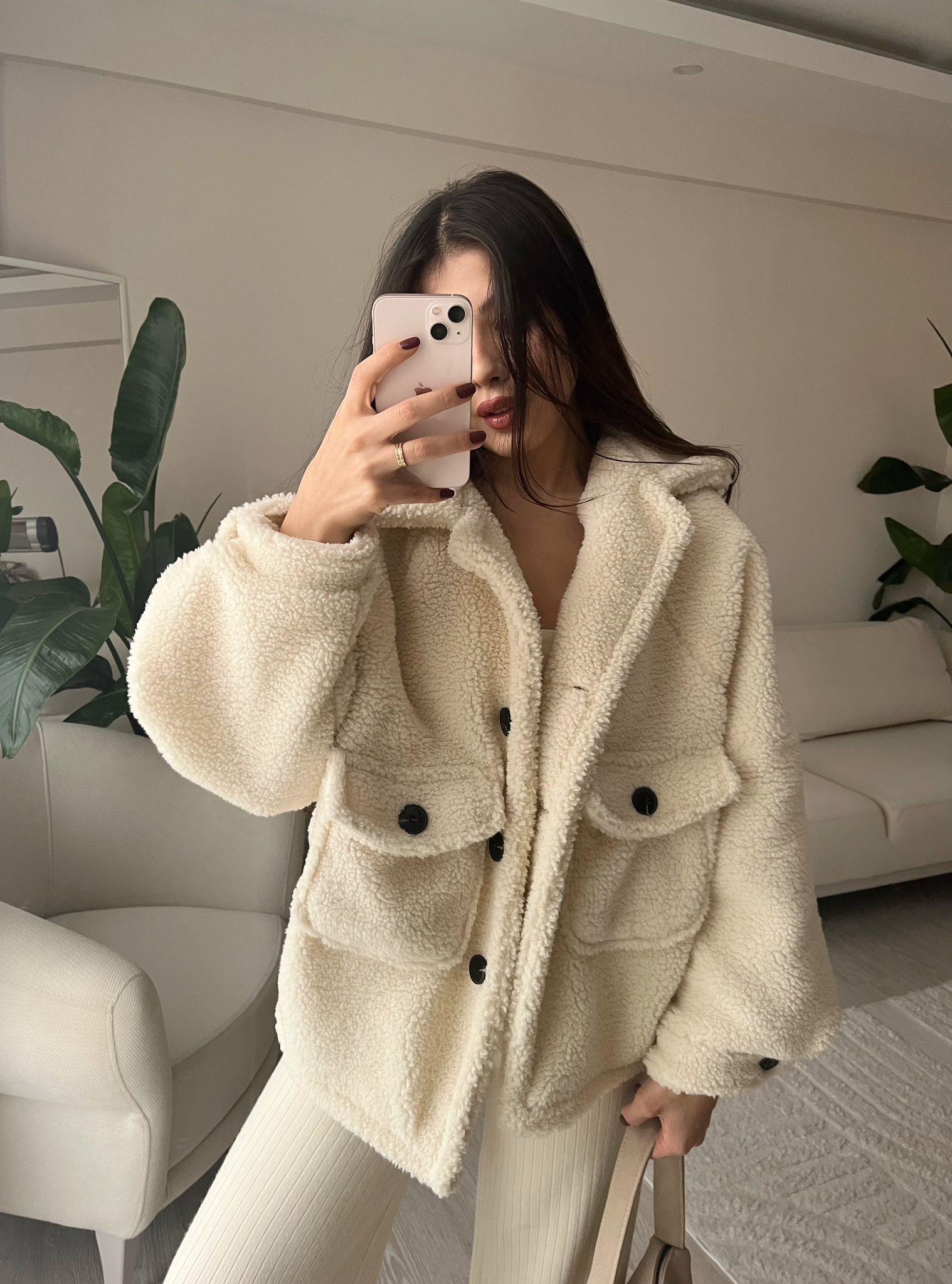 Miles Önü Cepli Oversize Peluş Mont