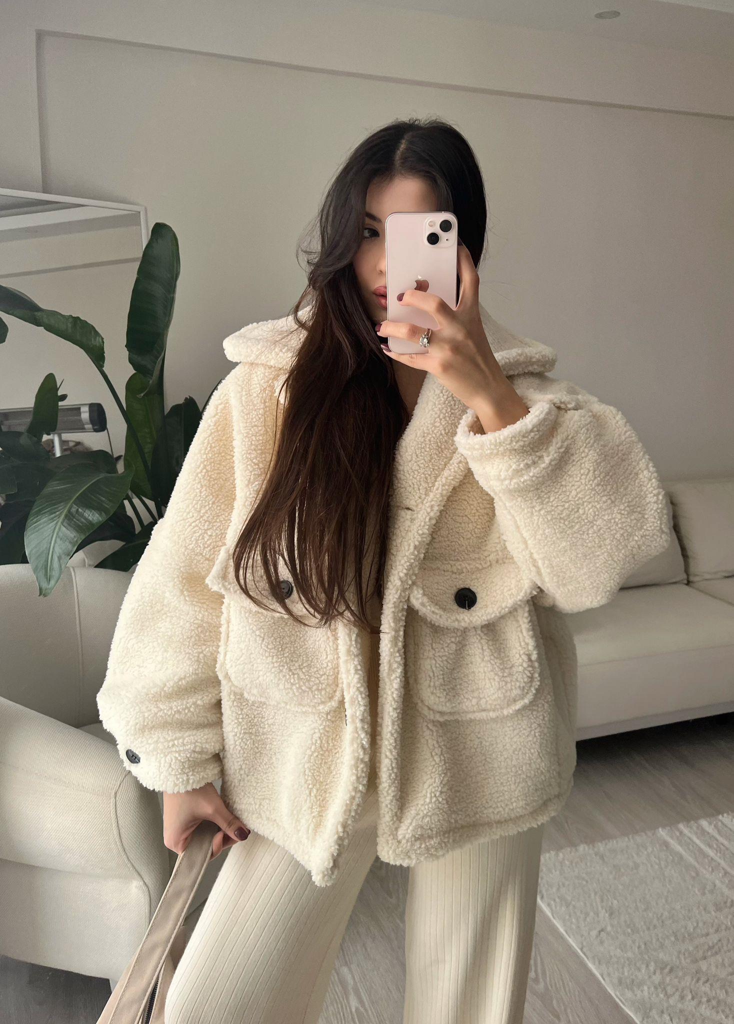 Miles Önü Cepli Oversize Peluş Mont