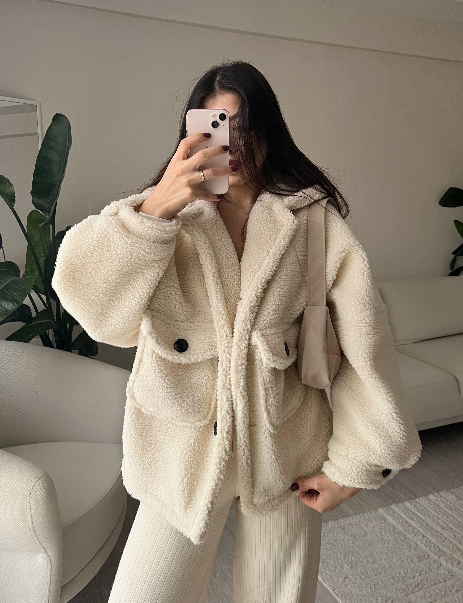 Miles Önü Cepli Oversize Peluş Mont
