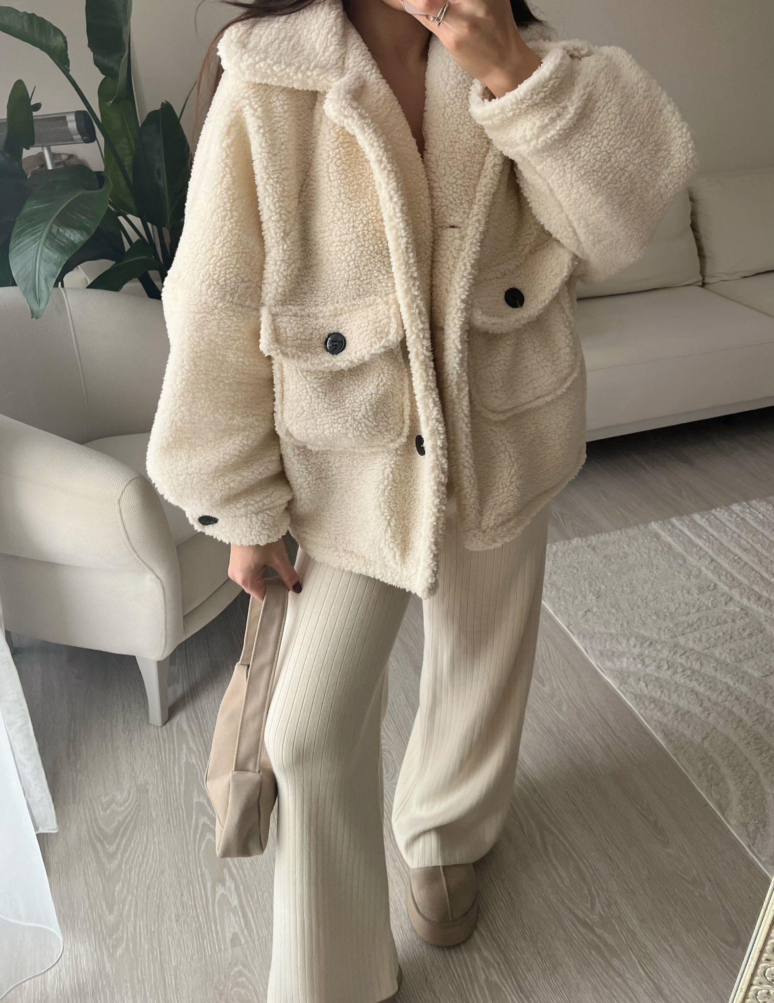Miles Önü Cepli Oversize Peluş Mont