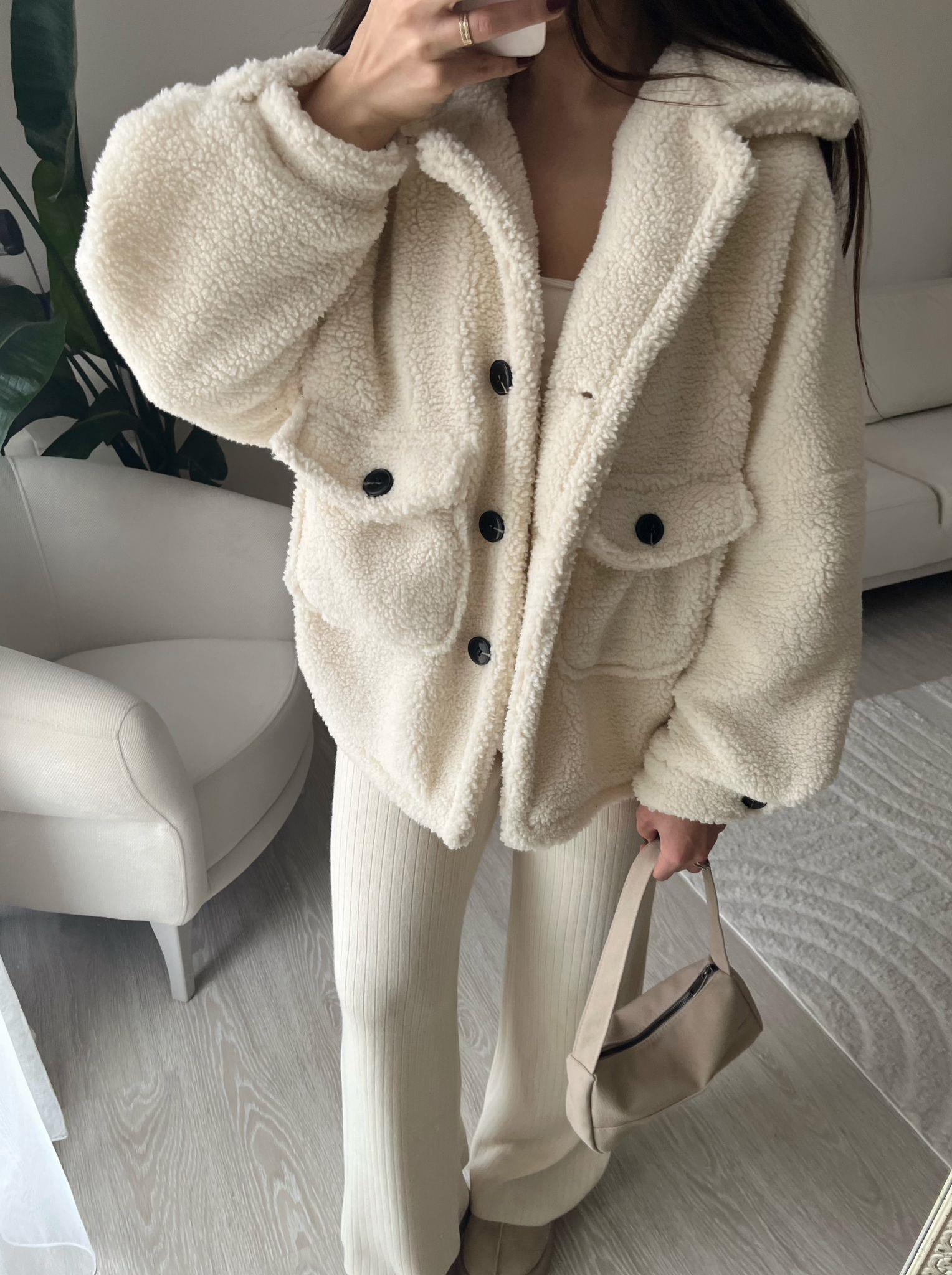Miles Önü Cepli Oversize Peluş Mont