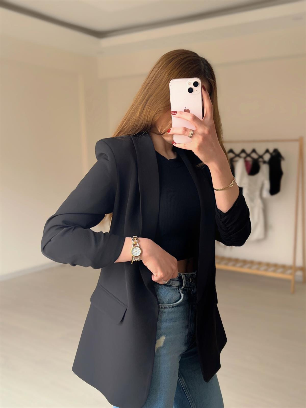 Siyah Kol Detay Blazer Ceket