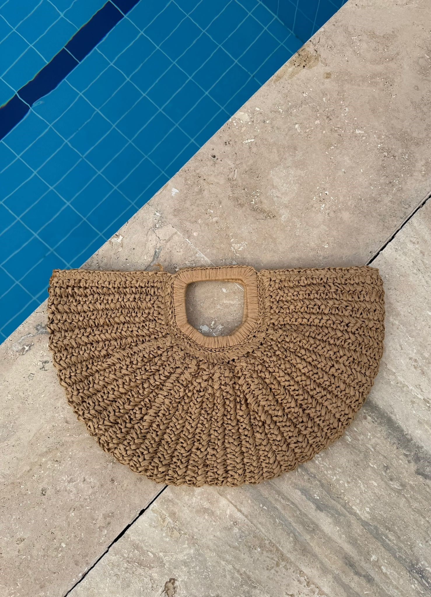 Tina Yarım Ay Model Hasır Boho El Çantası Camel