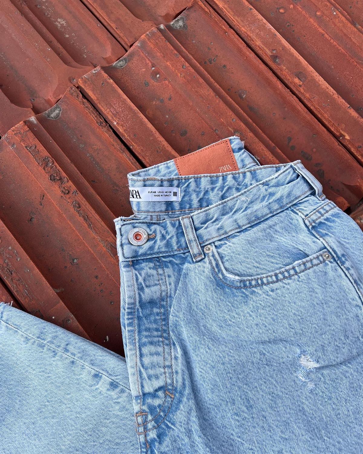 ZR Ice Blue Mom Jean