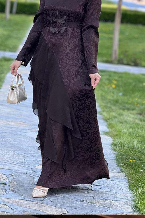 ELBİSE KREM FASHİON 26614 JAKAR KUMAŞ ŞİFON DETAYLI ELBİSE
