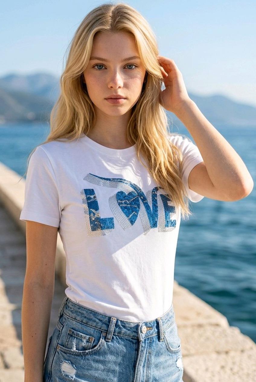 T-SHIRT QME LOVE YAZILI TAŞLI TİŞÖRT