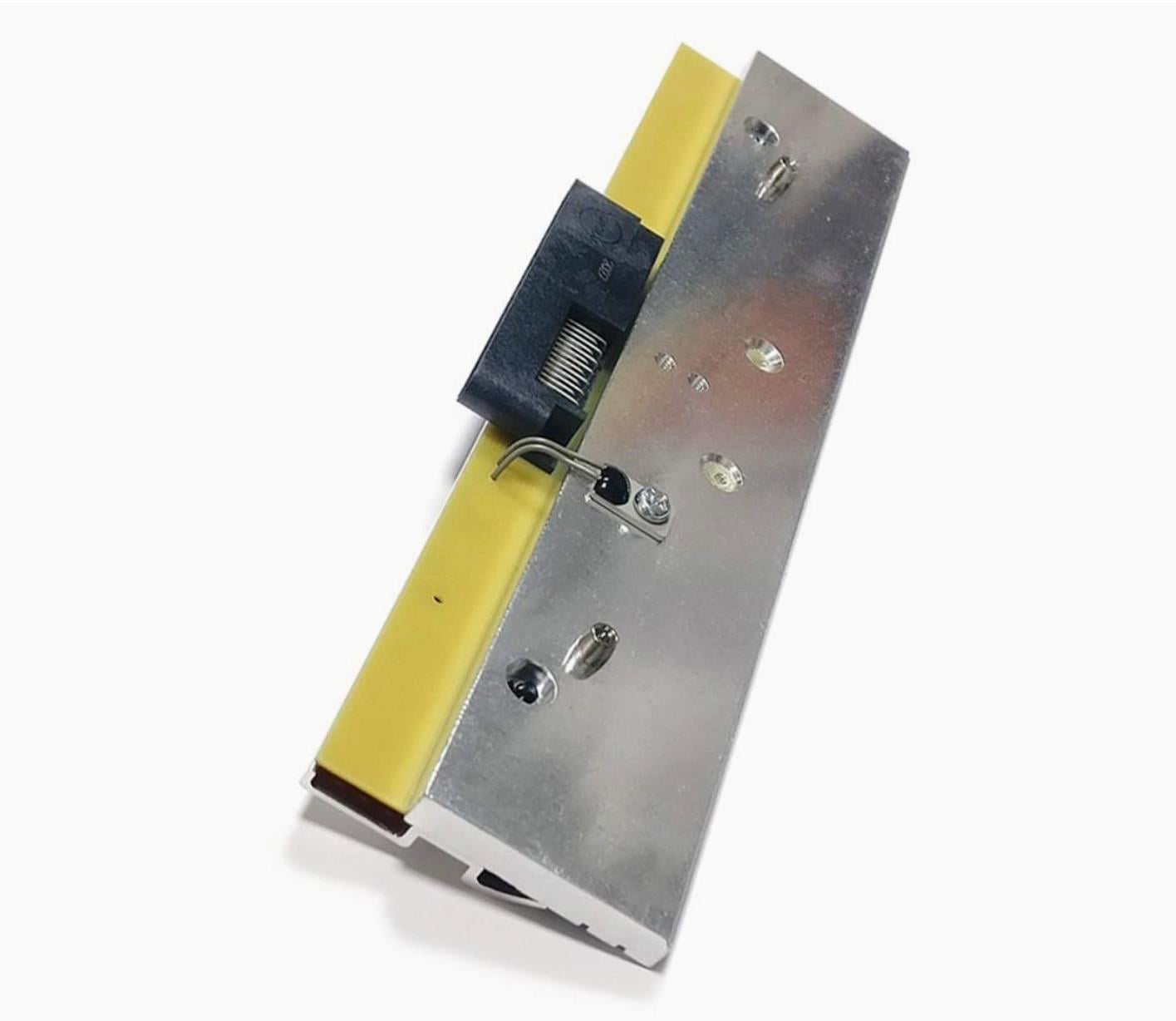 P1083320-015 Zebra ZT620 Yazıcı Kafası 203 dpi (Printhead) 