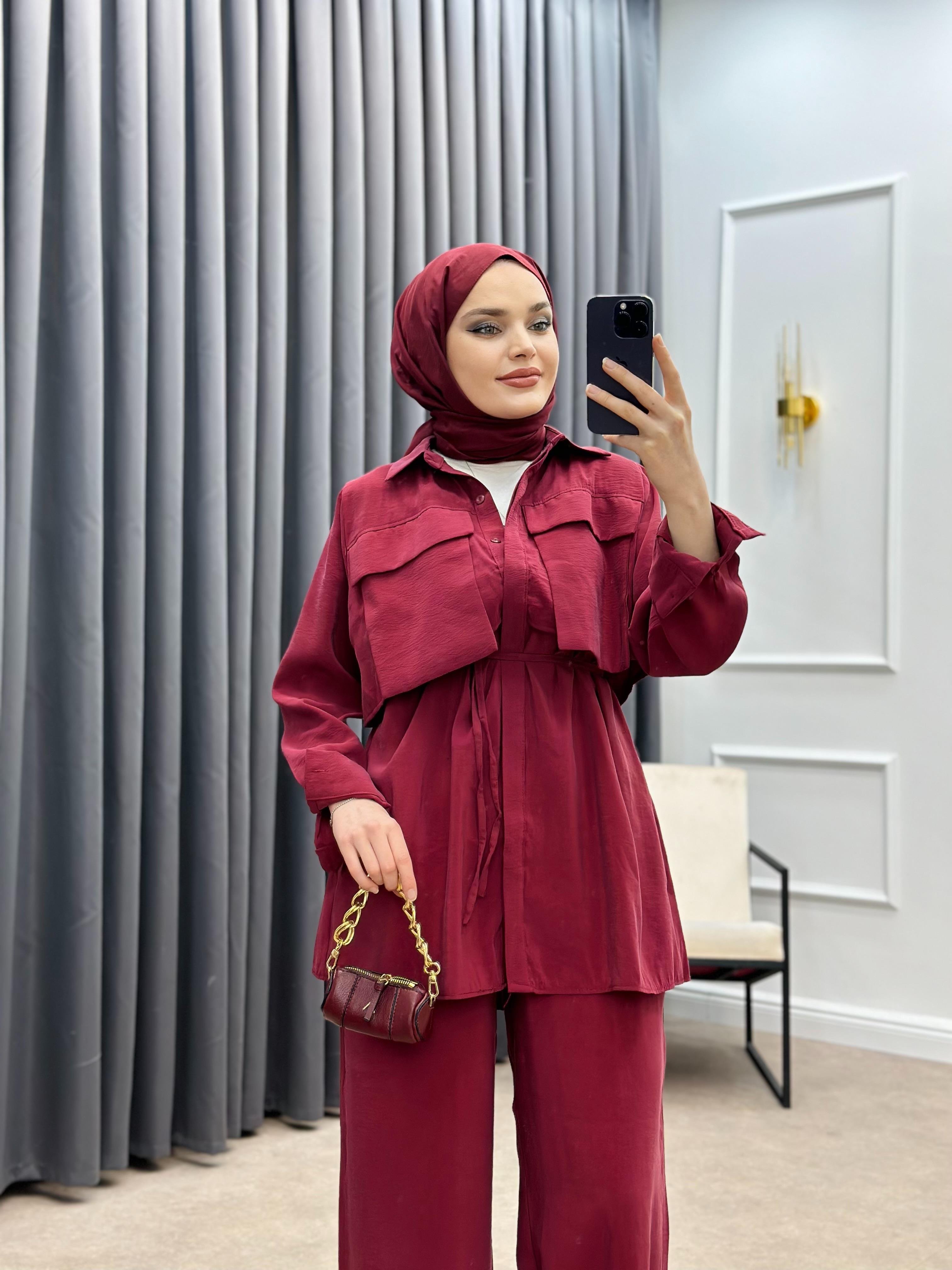 AFRA PANTOLONLU TAKIM BORDO