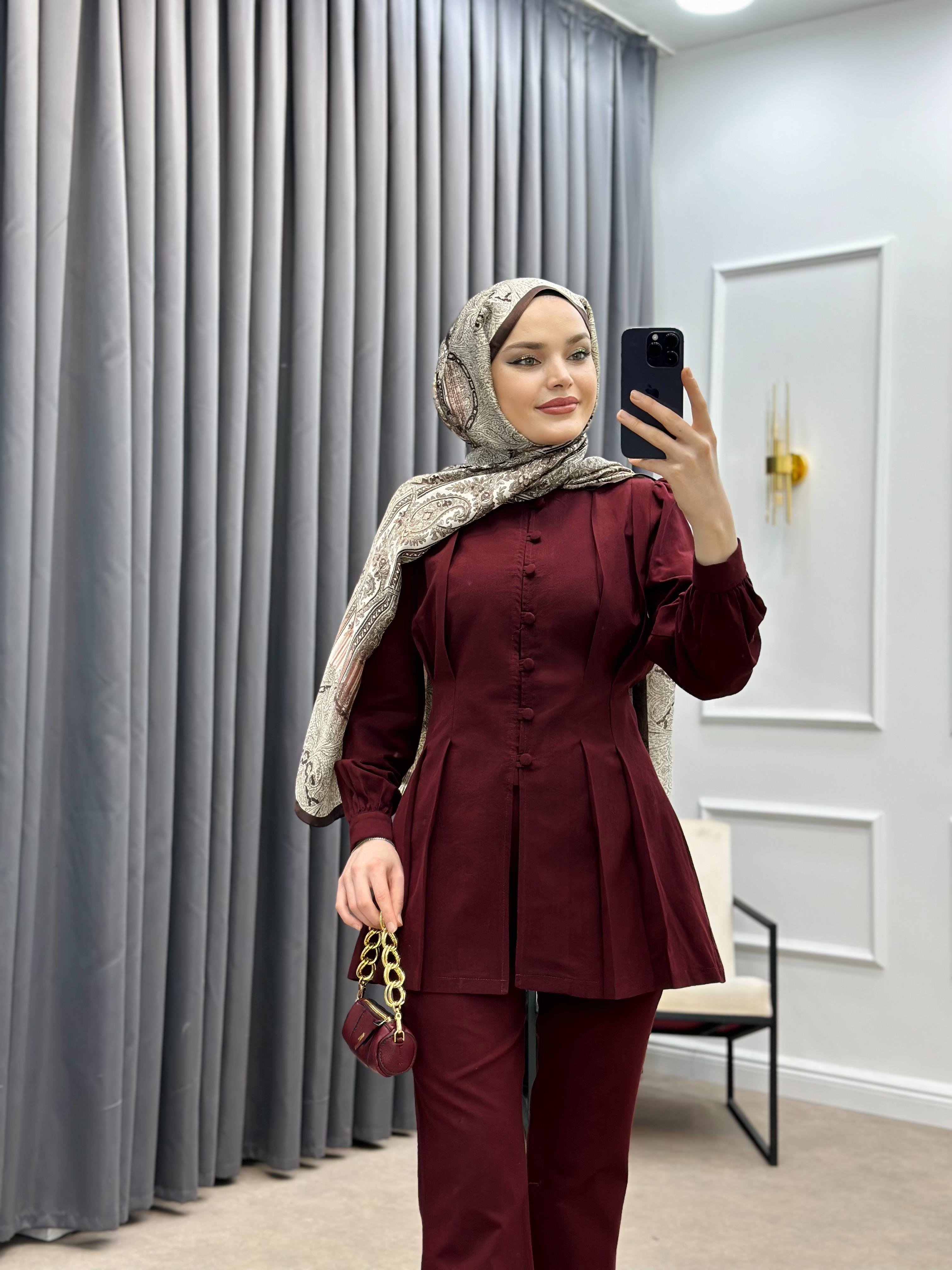 AKEL DÜĞMELİ KETEN TAKIM BORDO