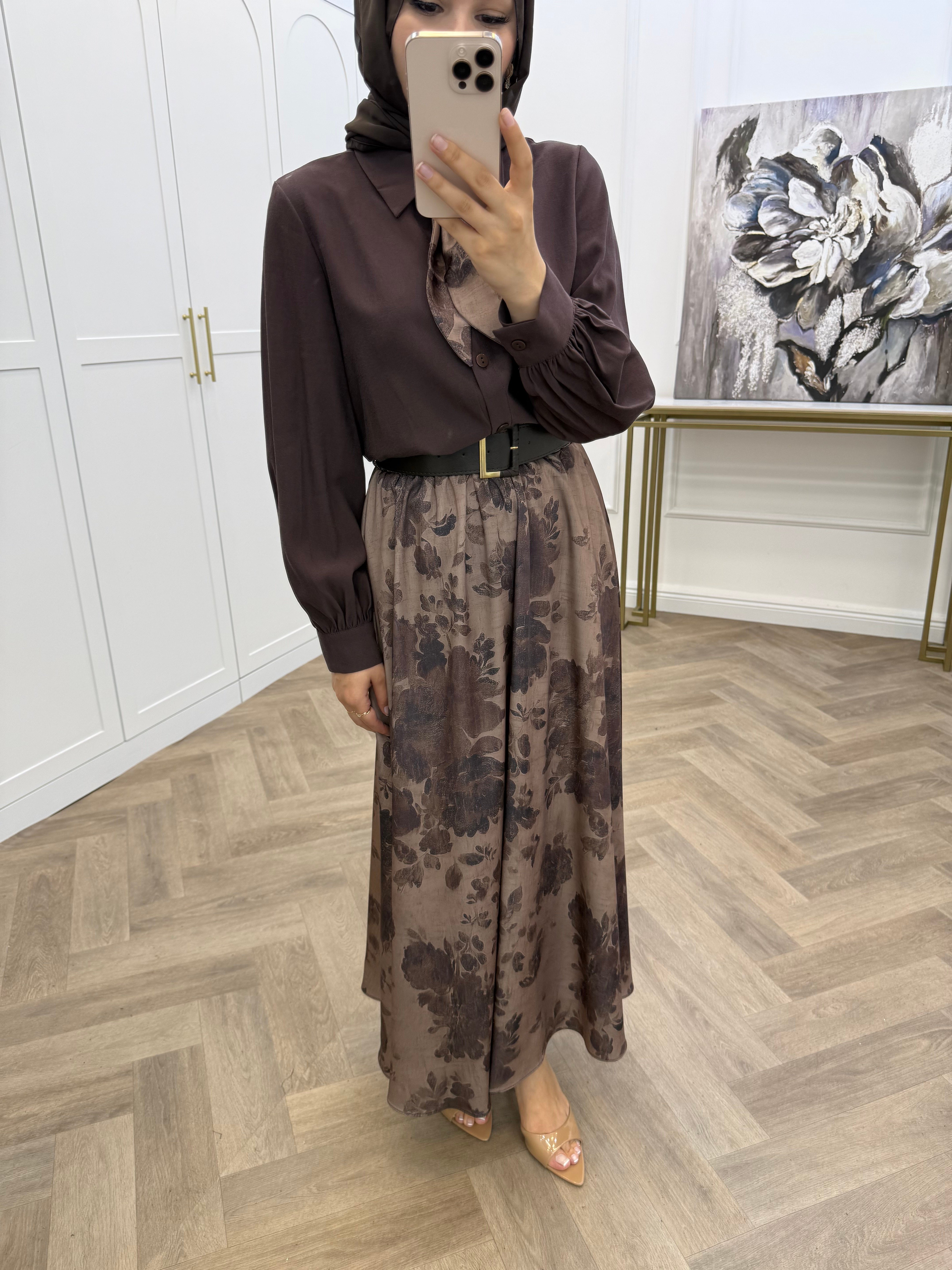 ALYA FULARLI ETEKLİ TAKIM KAHVE