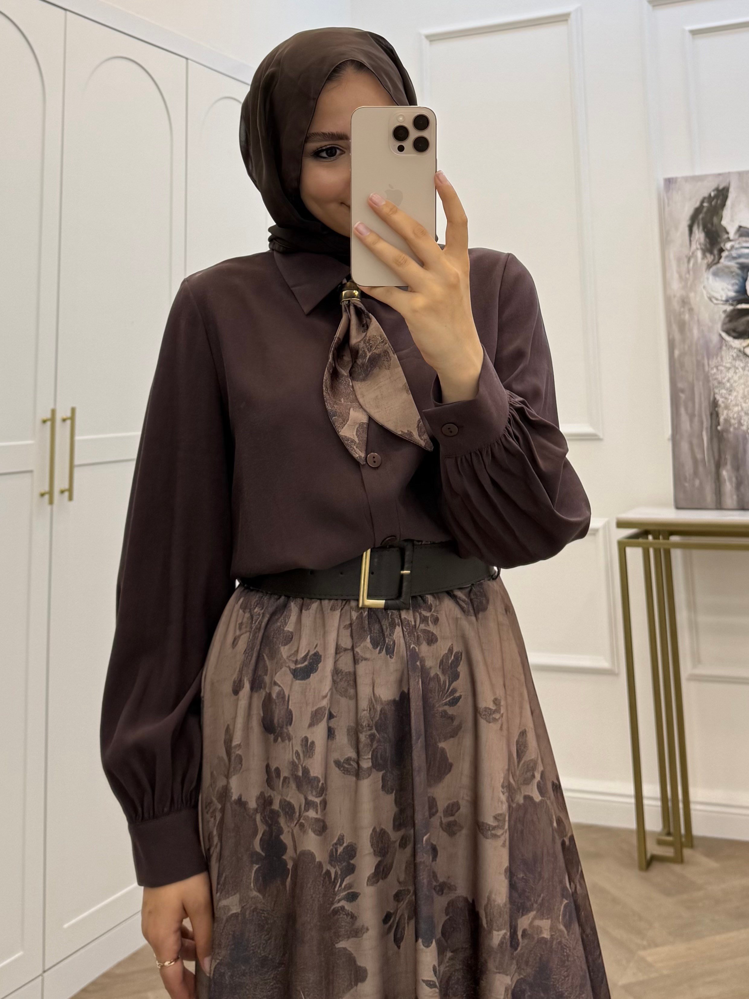 ALYA FULARLI ETEKLİ TAKIM KAHVE