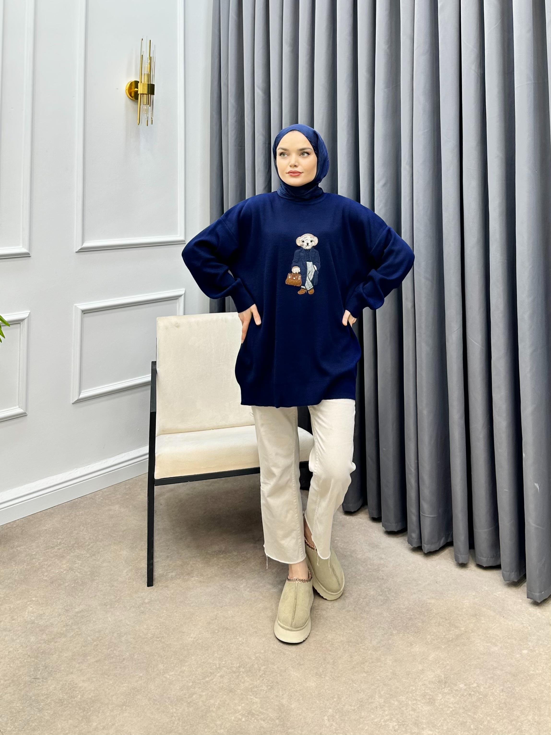 AYICIKLI OVERSİZE TRİKO KAZAK LACİVERT