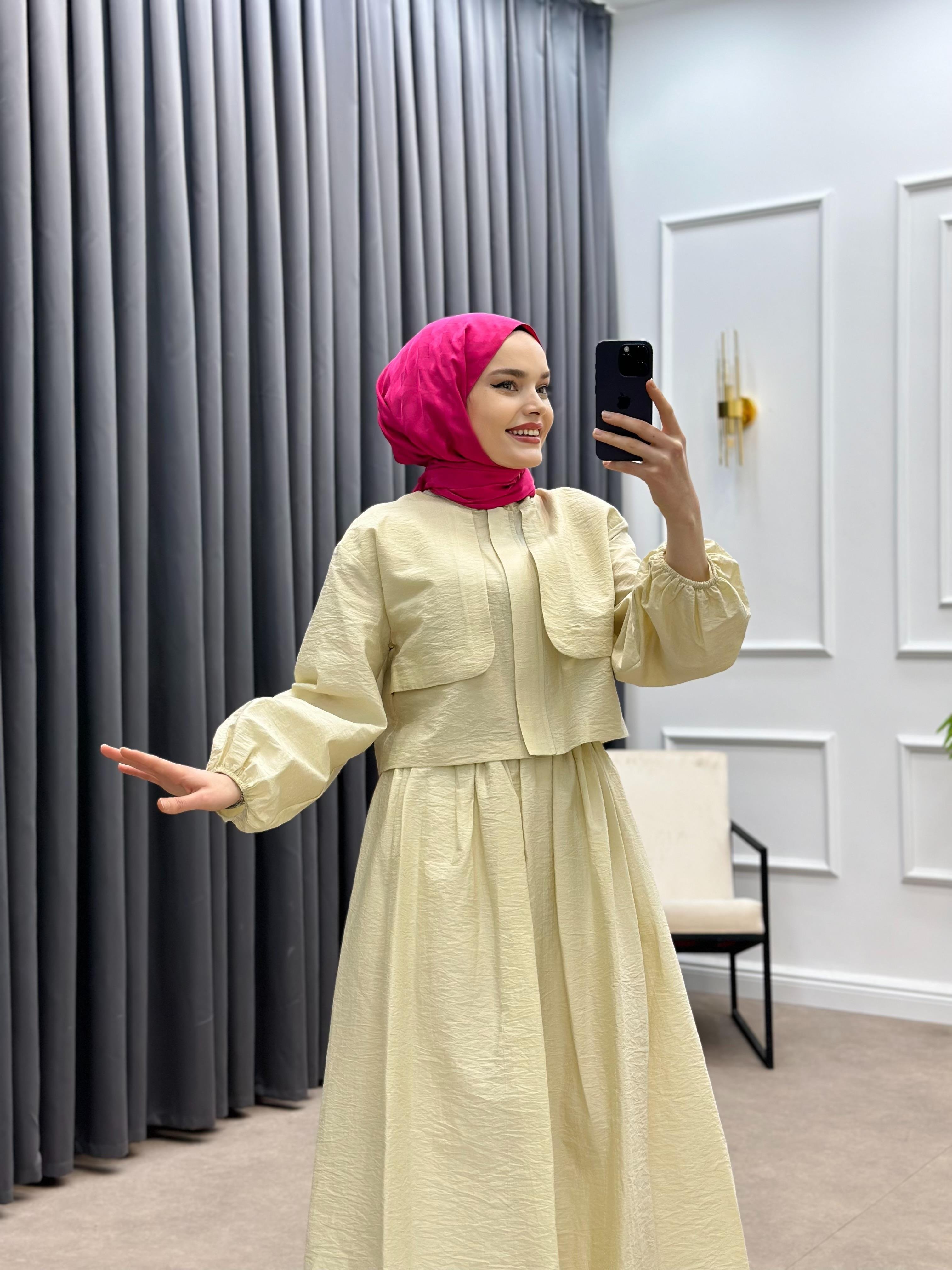 BALON ETEKLİ PARAŞÜT TAKIM KREM