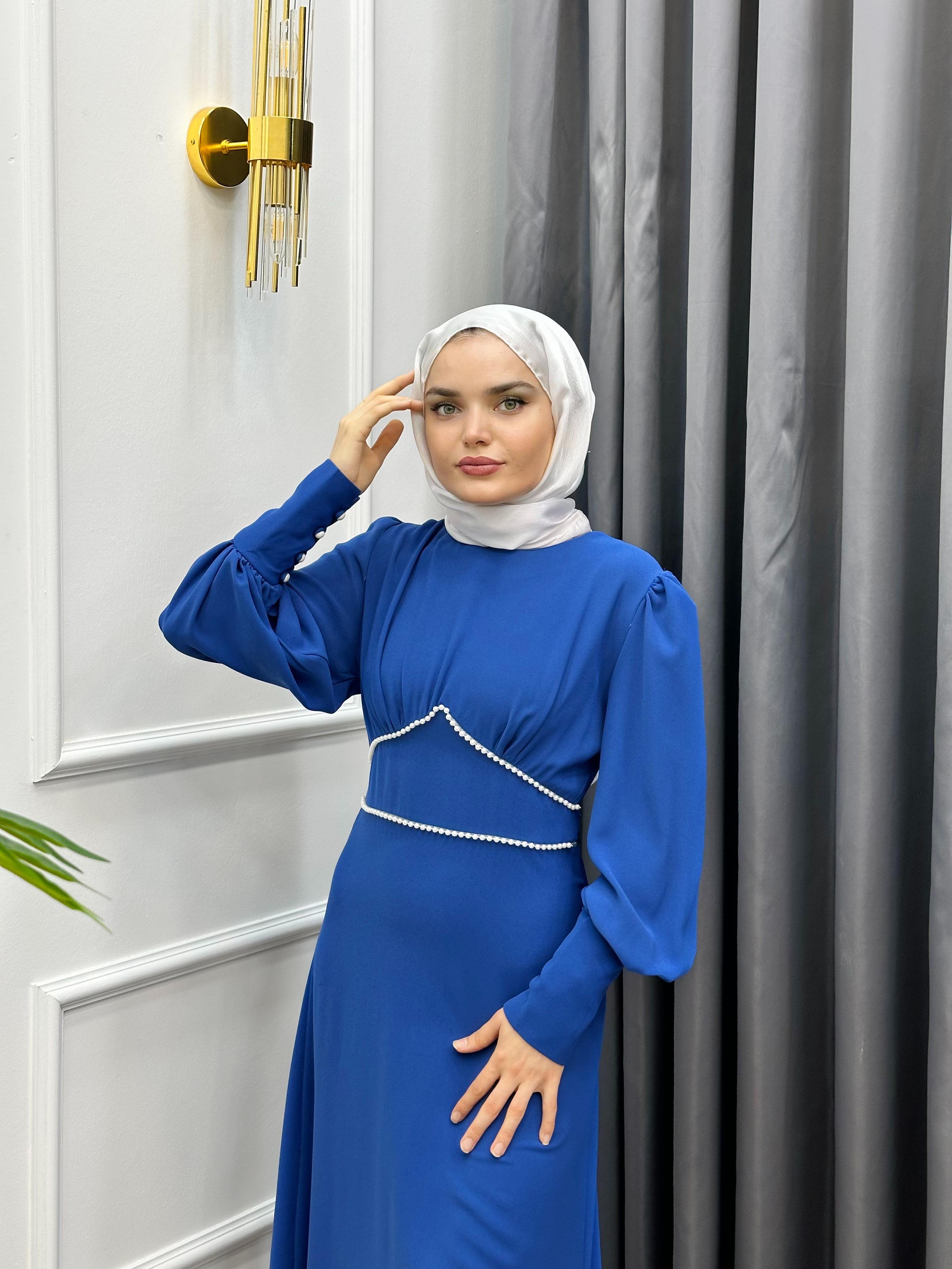 BALON KOL İNCİ DETAYLI KREP ELBİSE SAKS