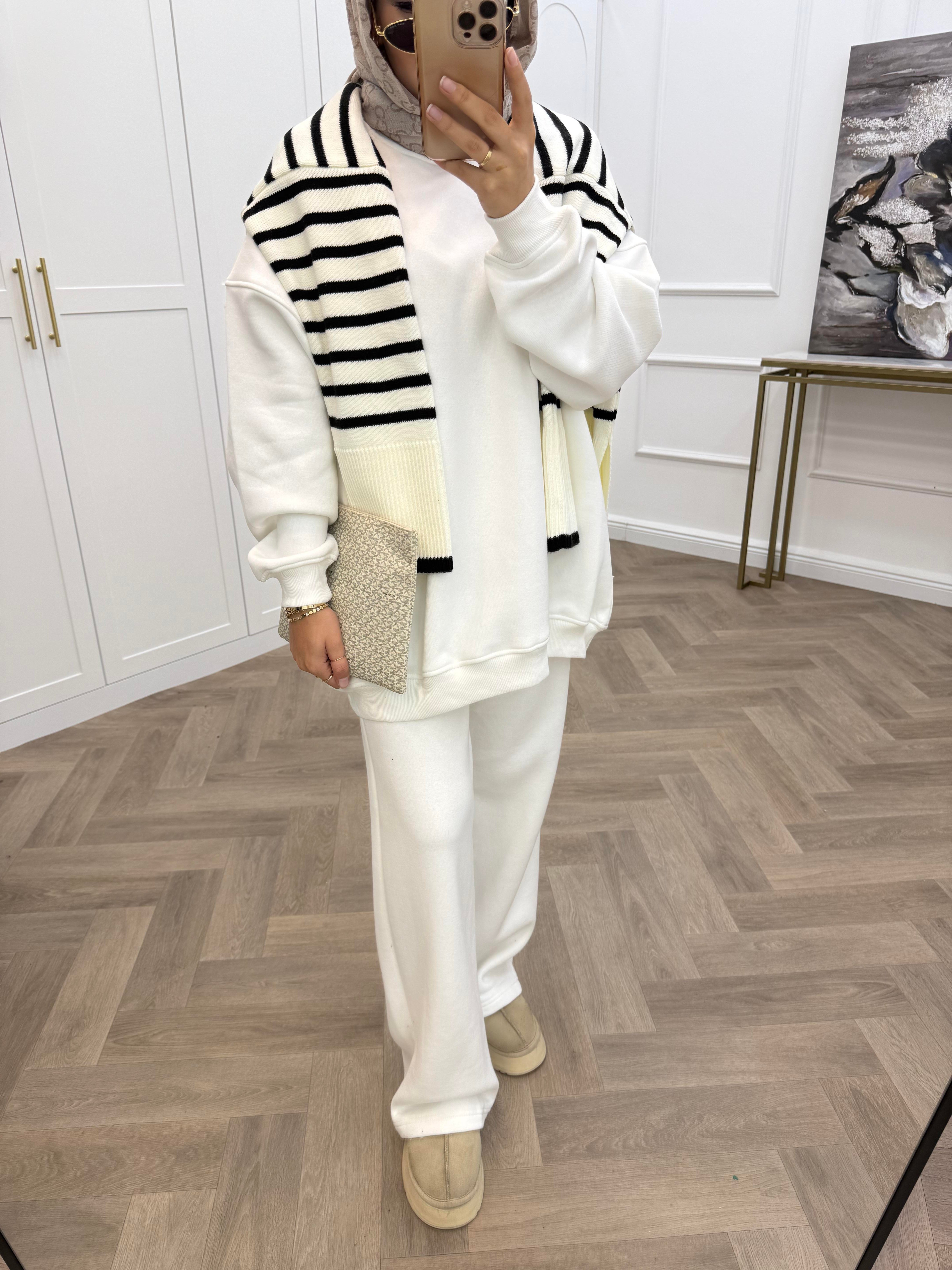 BASİC ŞARDONLU TAKIM BEYAZ